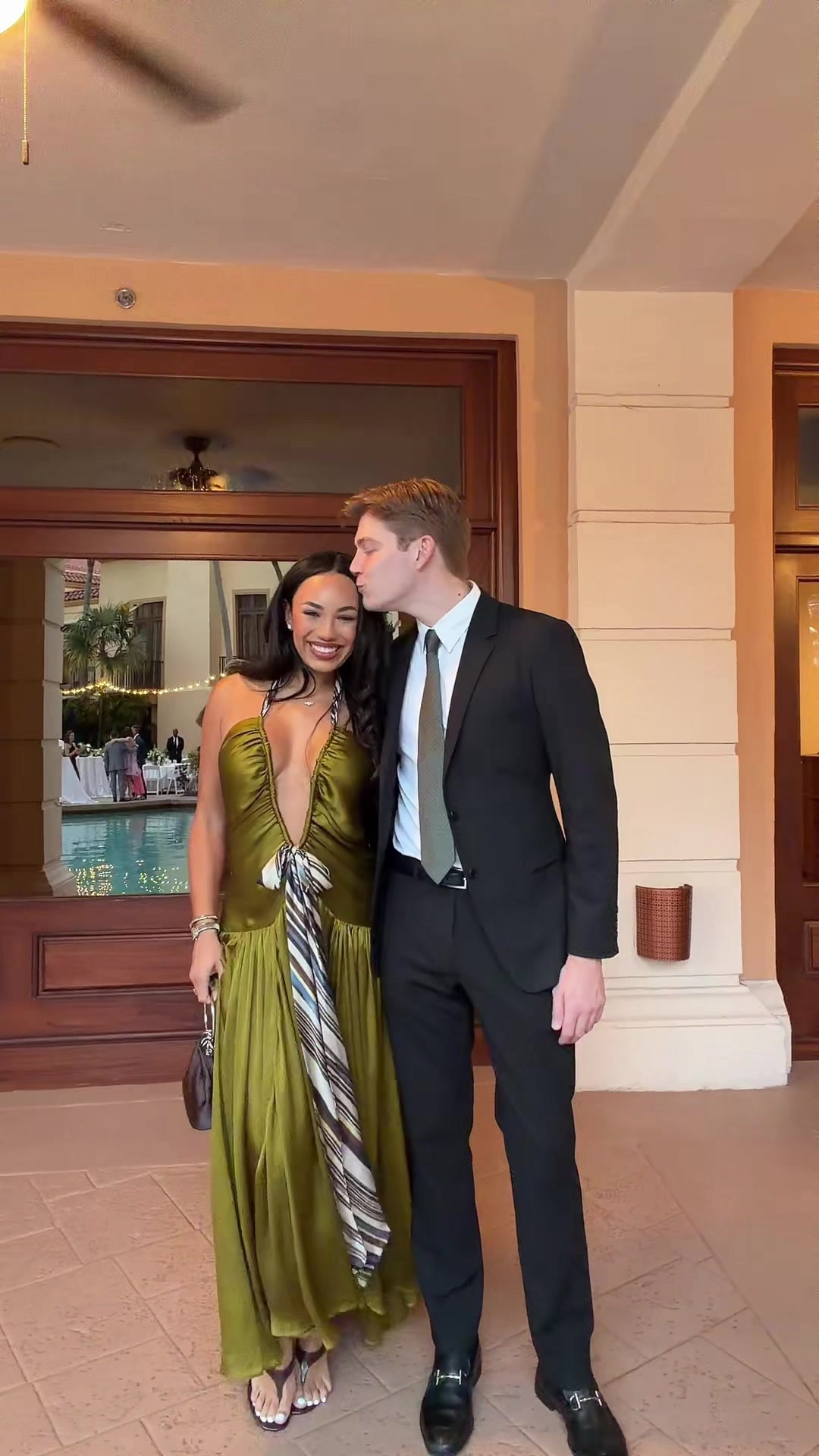 welcome party time! #weddingguest #wedding

#LTKWedding #LTKdayinmylife #LTKootd