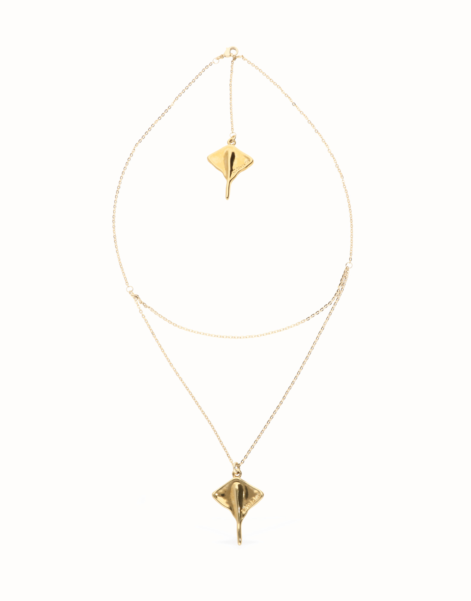 Multi strand chain necklace with manta ray | UNOde50