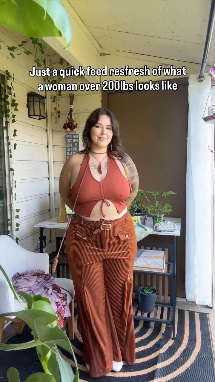 Comment VIBES for outfit details

Size 16 | 5’6

#plussizefashion #bohostyle #size16style #bodypositive #midsizestyle