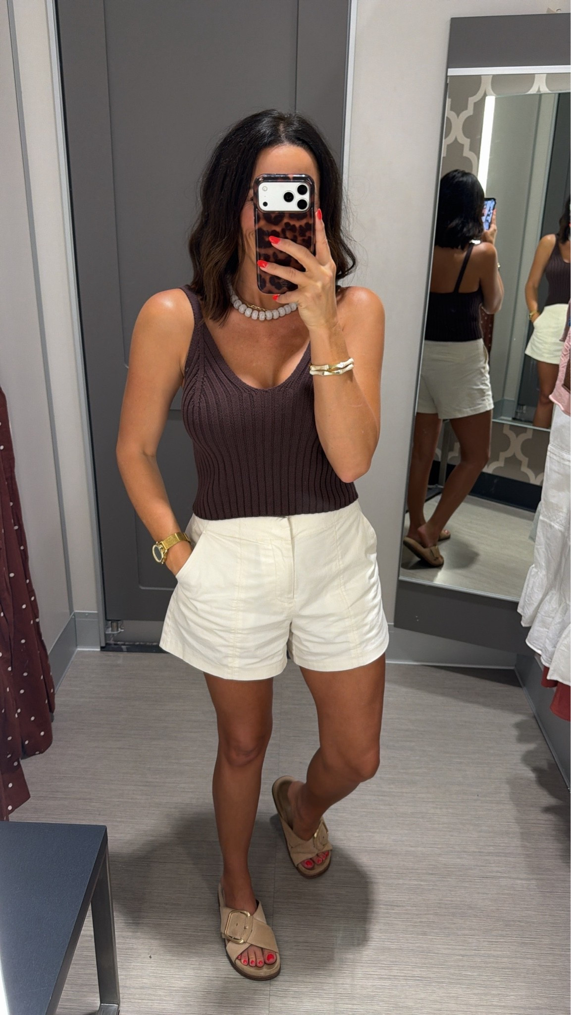 Obsessed with this chocolate brown sweater tank 🤎 Such a good basic that looks way more expensive than it is!

Shop here.

Size XS • 5’3” for reference

#TargetStyle #TargetFinds #TargetFashion #AffordableFashion #BrownTop #SweaterTank #NeutralStyle #EverydayOutfit #CasualStyle #OOTD #StyleOnABudget #SummerStyle #LTKStyle #LTKCreator #FashionFinds