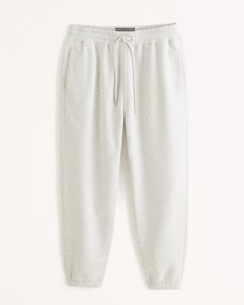 Abercrombie & Fitch Men's Essential Sweatpant in Light Heather Grey - Size S | Abercrombie & Fitch (US)