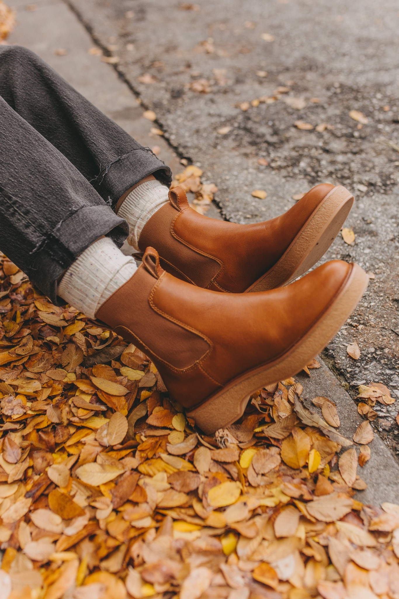 40% off site-wide!🙌 Are ya kidding me with these boots?!😍 GORG! Fit TTS. Socks are also included in the sale (how fun are the speckled?😍). ( I wear size 24 in the jeans 👖). 

#LTKshoecrush #LTKsalealert