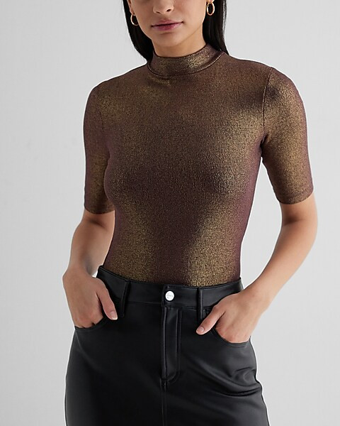 Shine Ribbed Mock Neck Elbow Sleeve Tee | Express