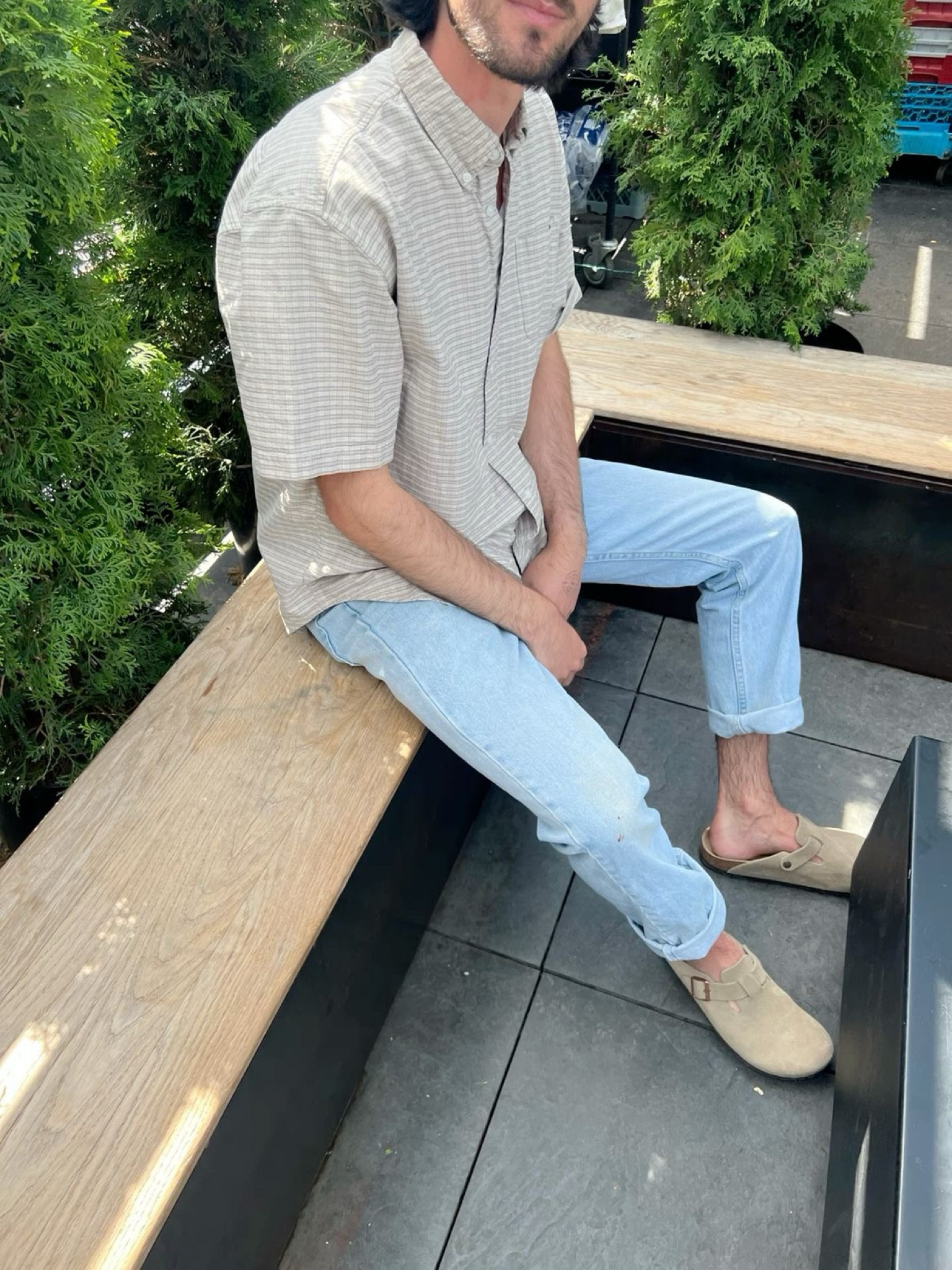 men’s summer/fall transition outfit, men’s style, Birkenstock clogs, Boston, denim, short sleeve collared shirt

#LTKSeasonal #LTKMens #LTKStyleTip