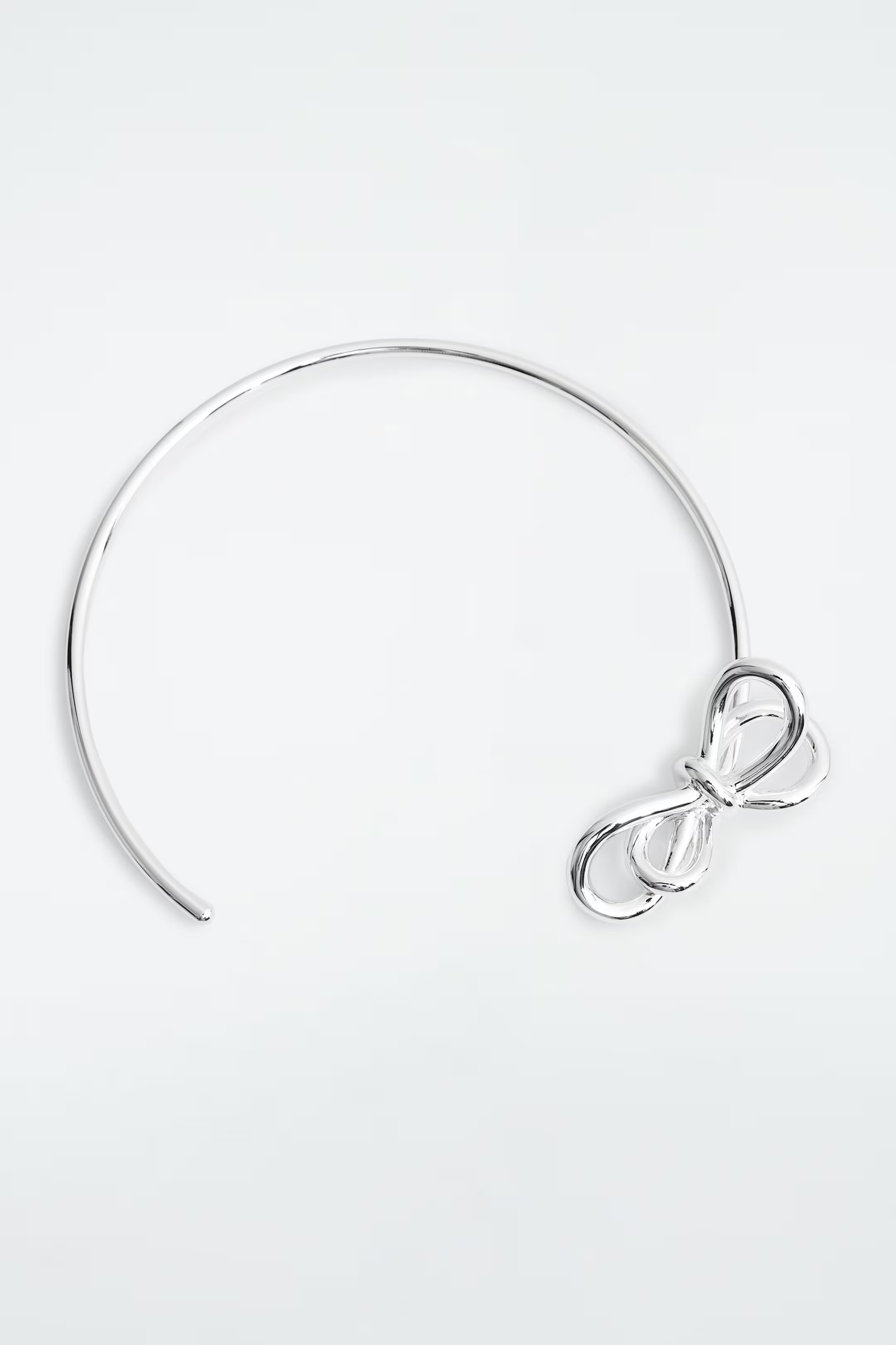 KNOTTED BOW CHOKER - SILVER | COS UK