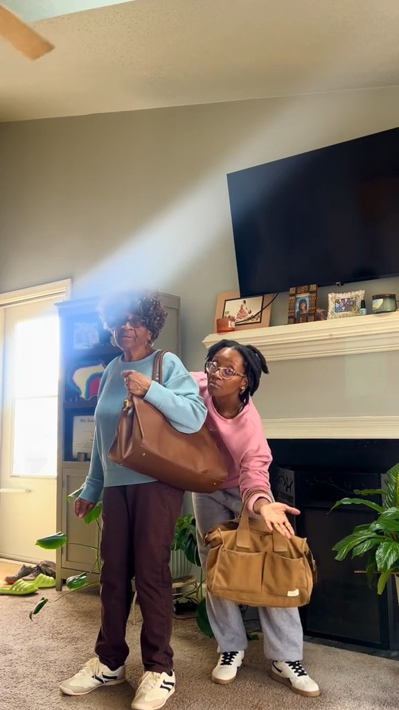 Another fitcheck with Fly Shirl 🤎

#LTKgrwm #LTKPetite #LTKootd