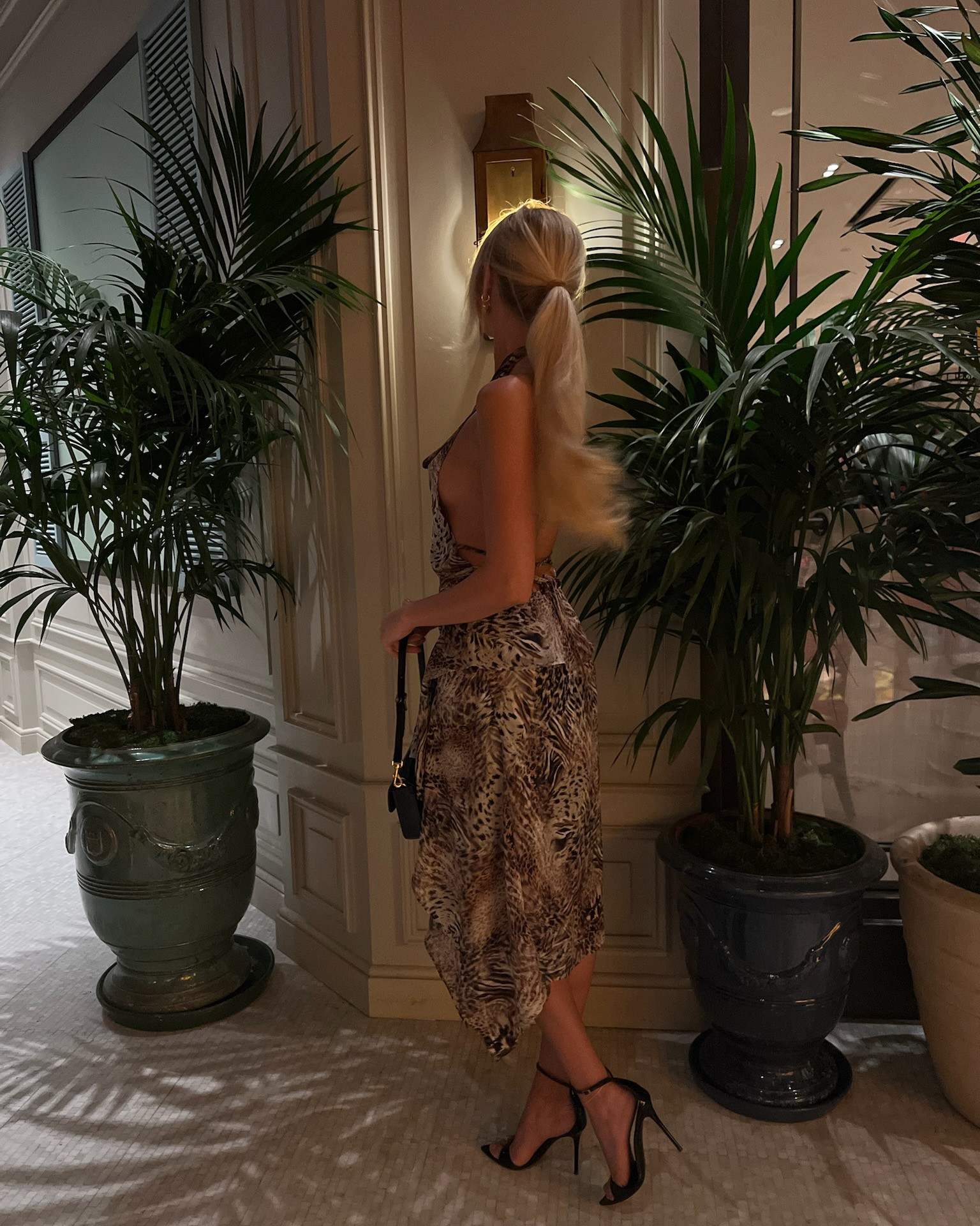 OBSESSEDDD with this set I wore in Vegas 

#LTKSpringSale #LTKHome #LTKSeasonal