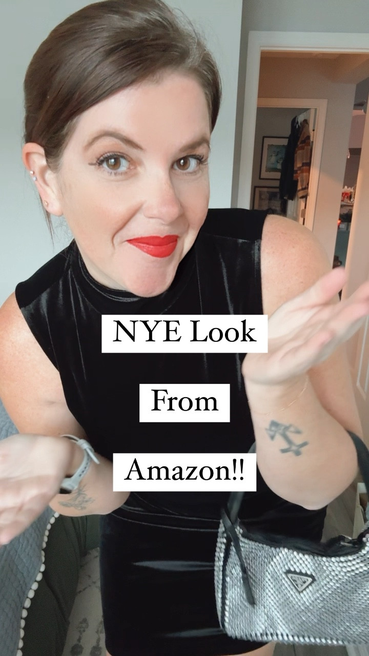 We all need a little black velvet dress in our closet! Not only would it be a great NYE dress, but it also would be great for date night or girls night! The dress is from Amazon, it runs TTS, it comes in 3 color options and is under $80! 

#LTKstyletip #LTKHoliday #LTKmidsize