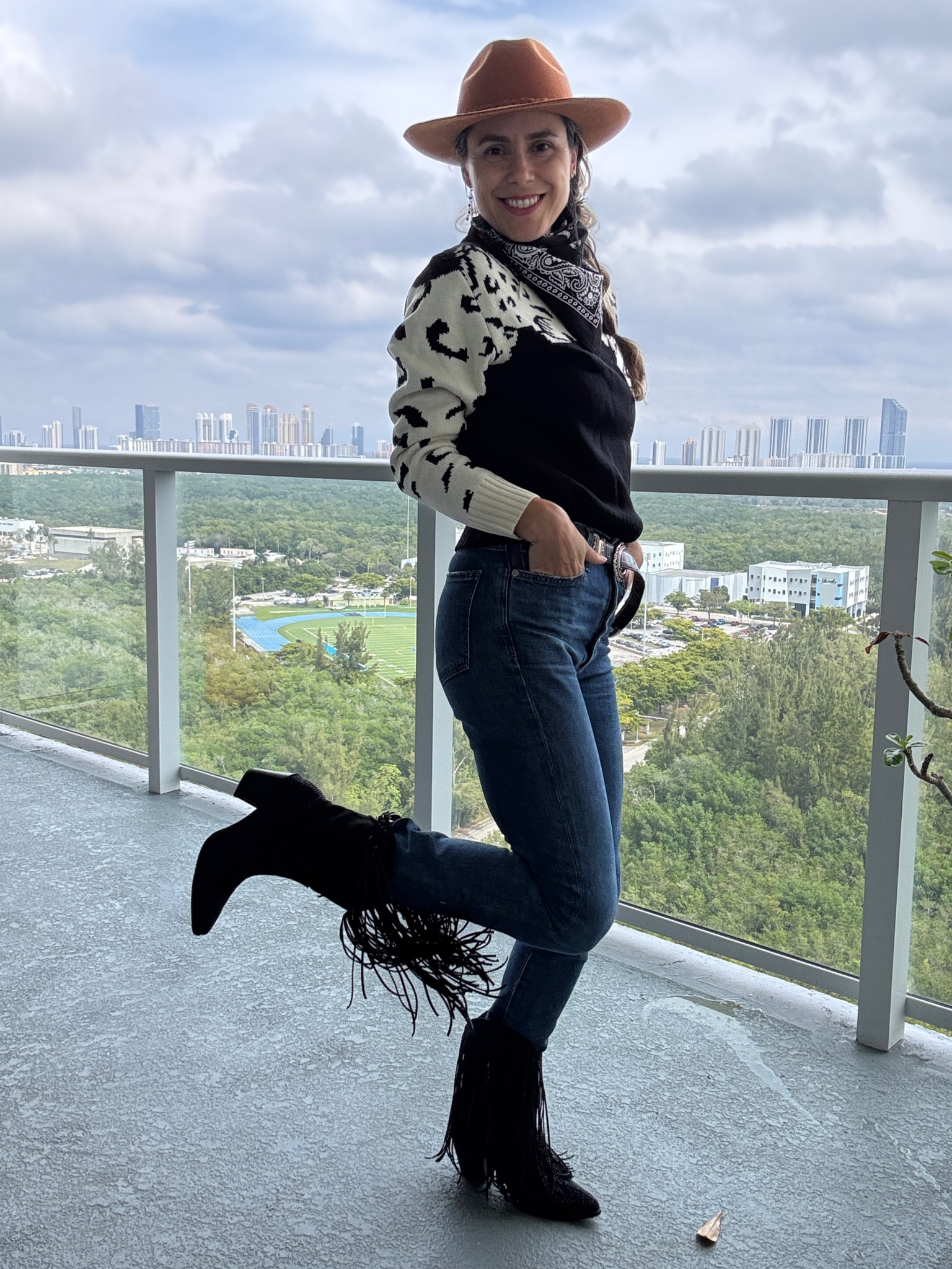 Looking for a western styled outfit? I got an idea for you!

#LTKParties #LTKSeasonal #LTKFestival