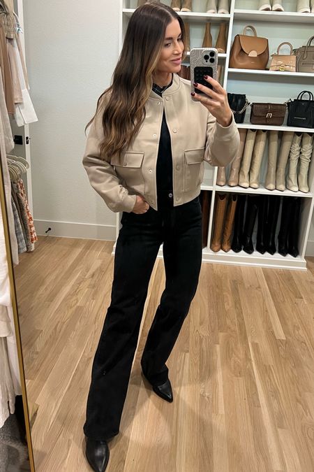 Abercrombie outfit on sale ! Small in jacket + 26 in jeans 


Black jeans, straight leg jeans, jacket, bomber jacket, cropped jacket 

#LTKfindsunder100 #LTKstyletip #LTKsalealert