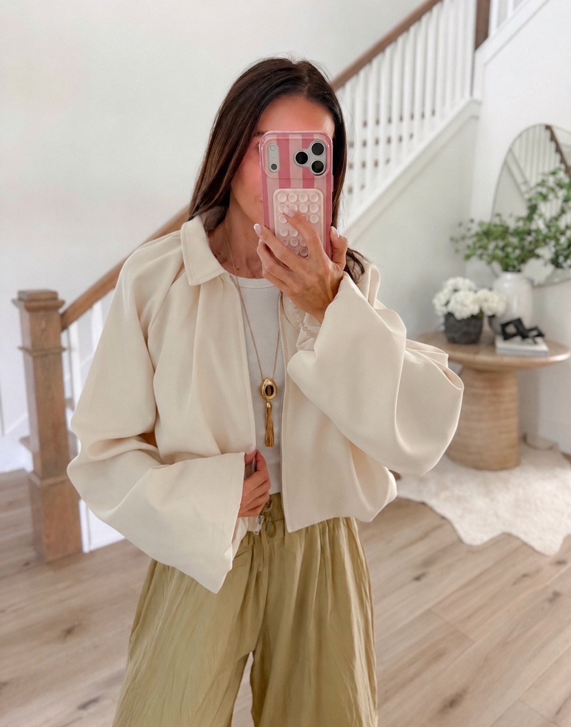 This lightweight jacket is such a good layer for those in between weather days. I love the cropped shape and wide sleeves with easy flowy pants, and the soft neutral color works with basically everything.

lightweight jacket, cropped jacket, neutral jacket, fall layering, transitional outfit, flowy pants, casual fall outfit, neutral outfit, early fall style, everyday jacket, annabrstyle

#LTKootd #LTKOver40 #LTKSeasonal