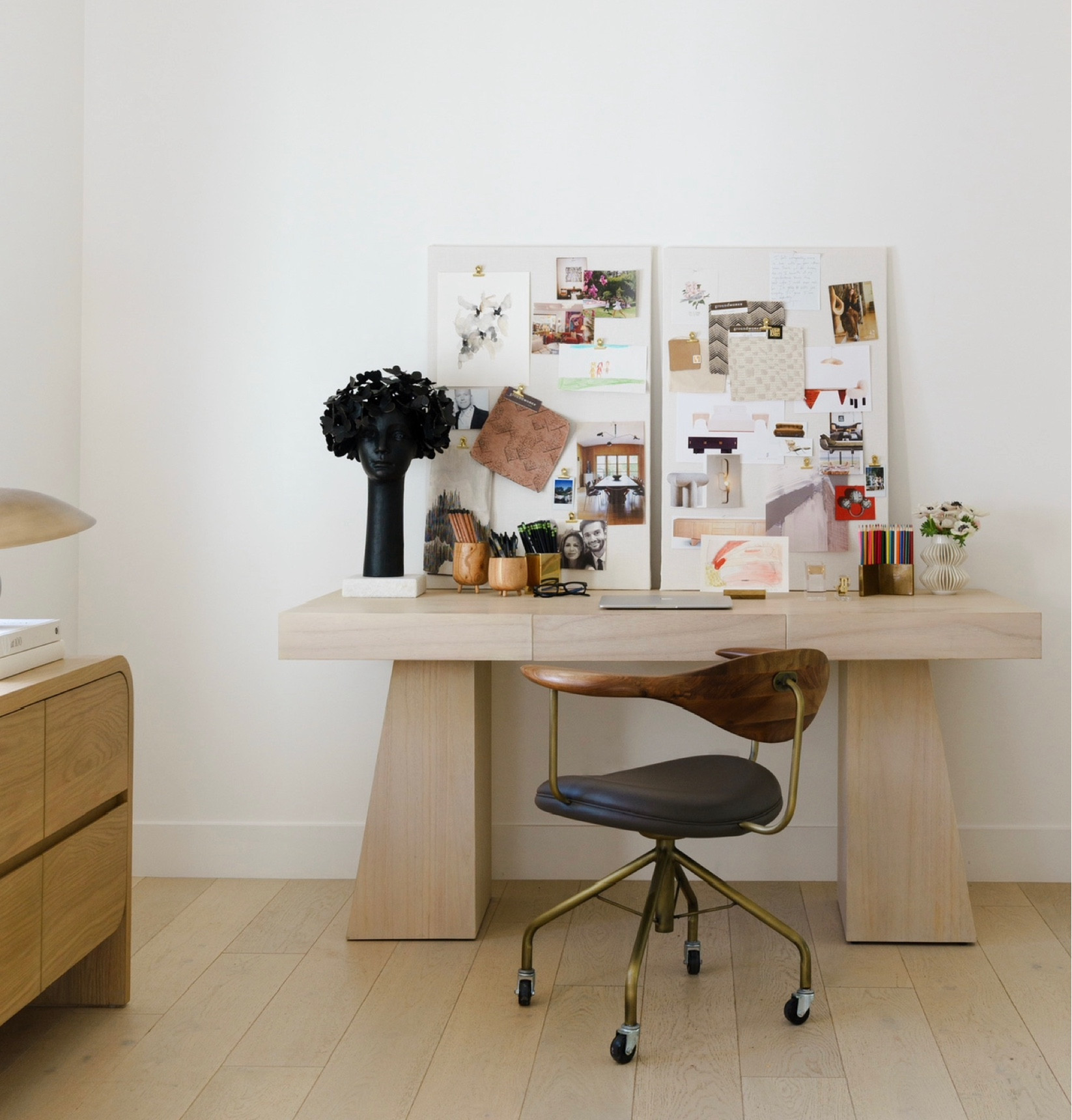 Shop my favorites from my home office 

CB2, oak desk, modern, home office, desk accessories, home decor, Crate and Barrel

#LTKstyletip #LTKhome