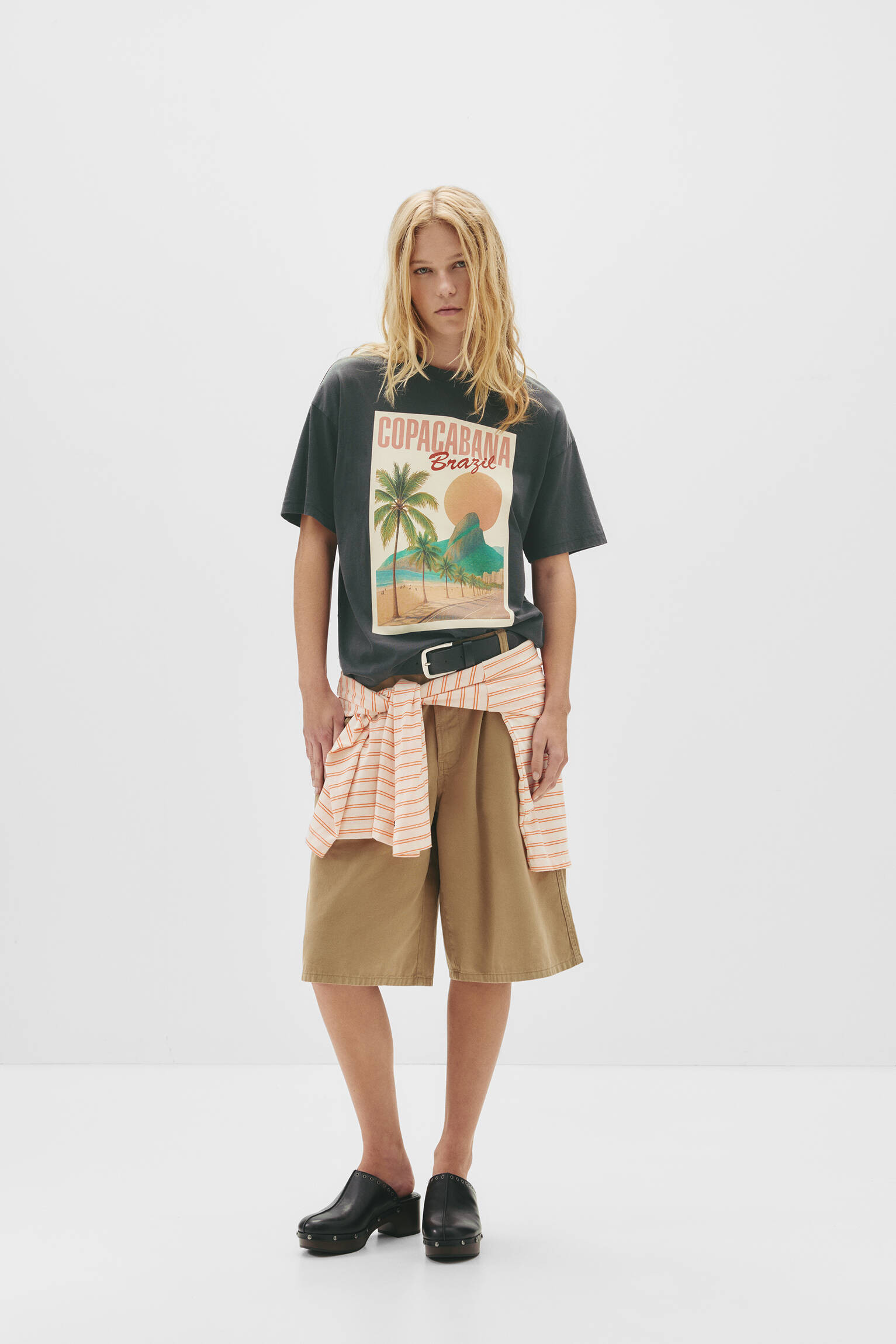 T-shirt met Copacabana-print - PULL&BEAR | PULL and BEAR NL