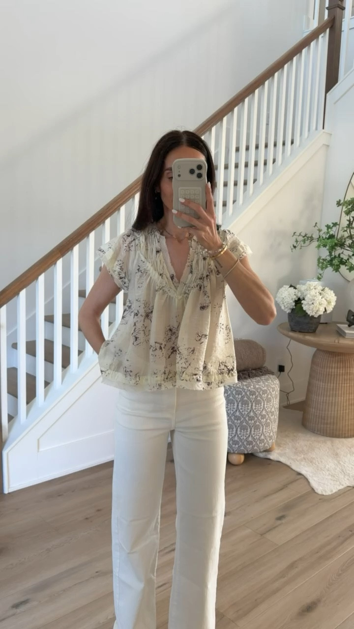 Feminine look with babydoll blouse snd white jeans.

spring outfit, floral blouse, casual chic, frminine style, sumday brunch, spring outfits 2026, annabrstyle

#LTKOver40 #LTKootd