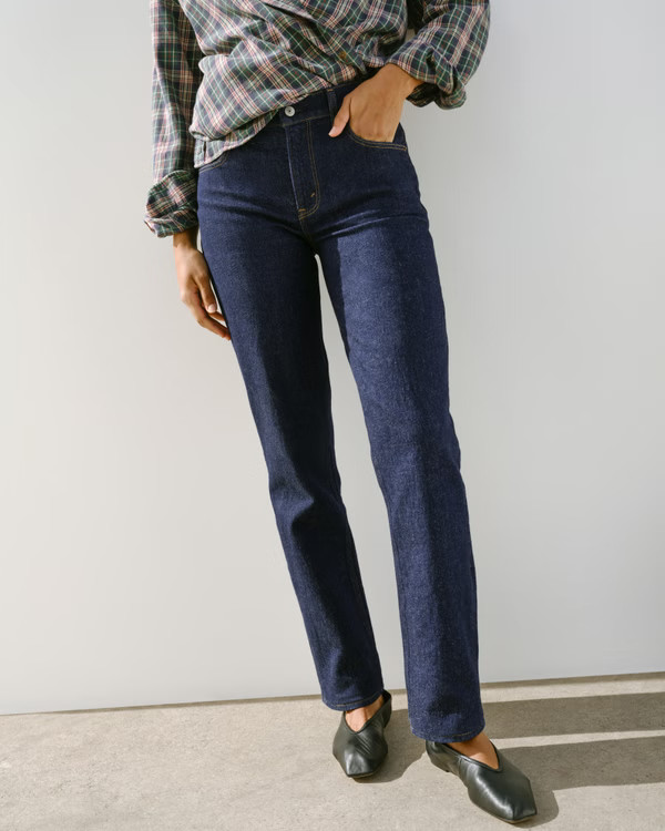 Women's Curve Love Mid Rise 90s Straight Jean | Women's Bottoms | Abercrombie.com | Abercrombie & Fitch (US)