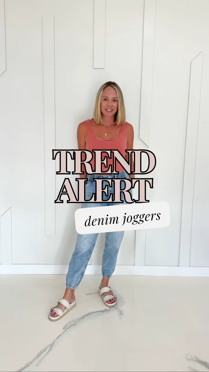Denim joggers for a fall fashion trend  
