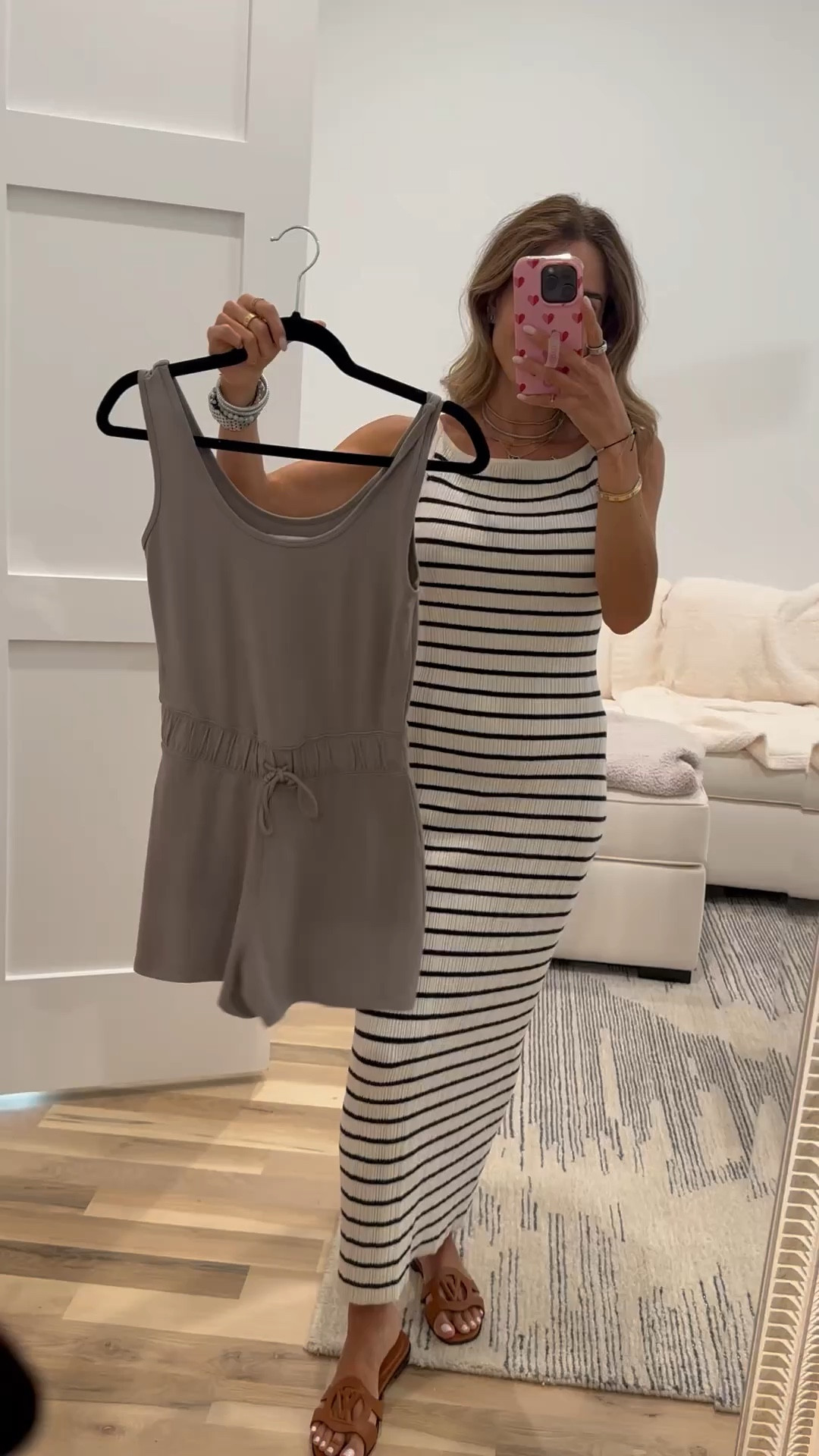 Comfy neutral romper size xxs petite 

#LTKFindsUnder50 #LTKSaleAlert #LTKFindsUnder100