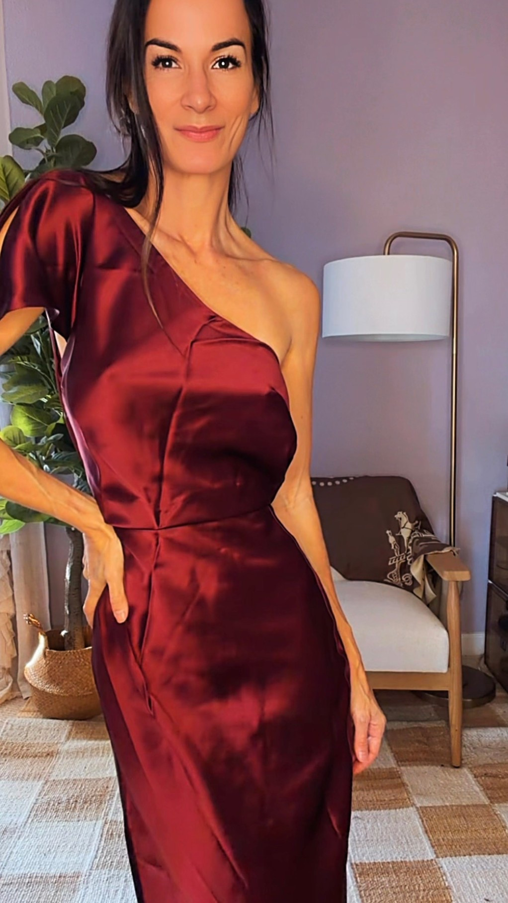 Another night, another sultry moment wrapped in satin & owning the room. This deep merlot number is giving melted-chocolate elegance meets holiday enchantress… and trust me, she moves as good as she looks. 💋

One-shoulder drama ✔️
Bare back moment ✔️
That rich luxe sheen ✔️

Holiday season isn’t ready for this level of glam. 🔥 

Wearing XS

#NicoleColeeStyle #FestiveFashion #HolidayGlam #SatinDress #OneShoulderDress #PartySeason #MerlotGown #ChicAndSultry #HolidayStyle #EveningLook #GRWM #LTKHoliday #FashionOver40 #ElegantStyle #nicolecolee 

#LTKgrwm #LTKGiftGuide #LTKHoliday
