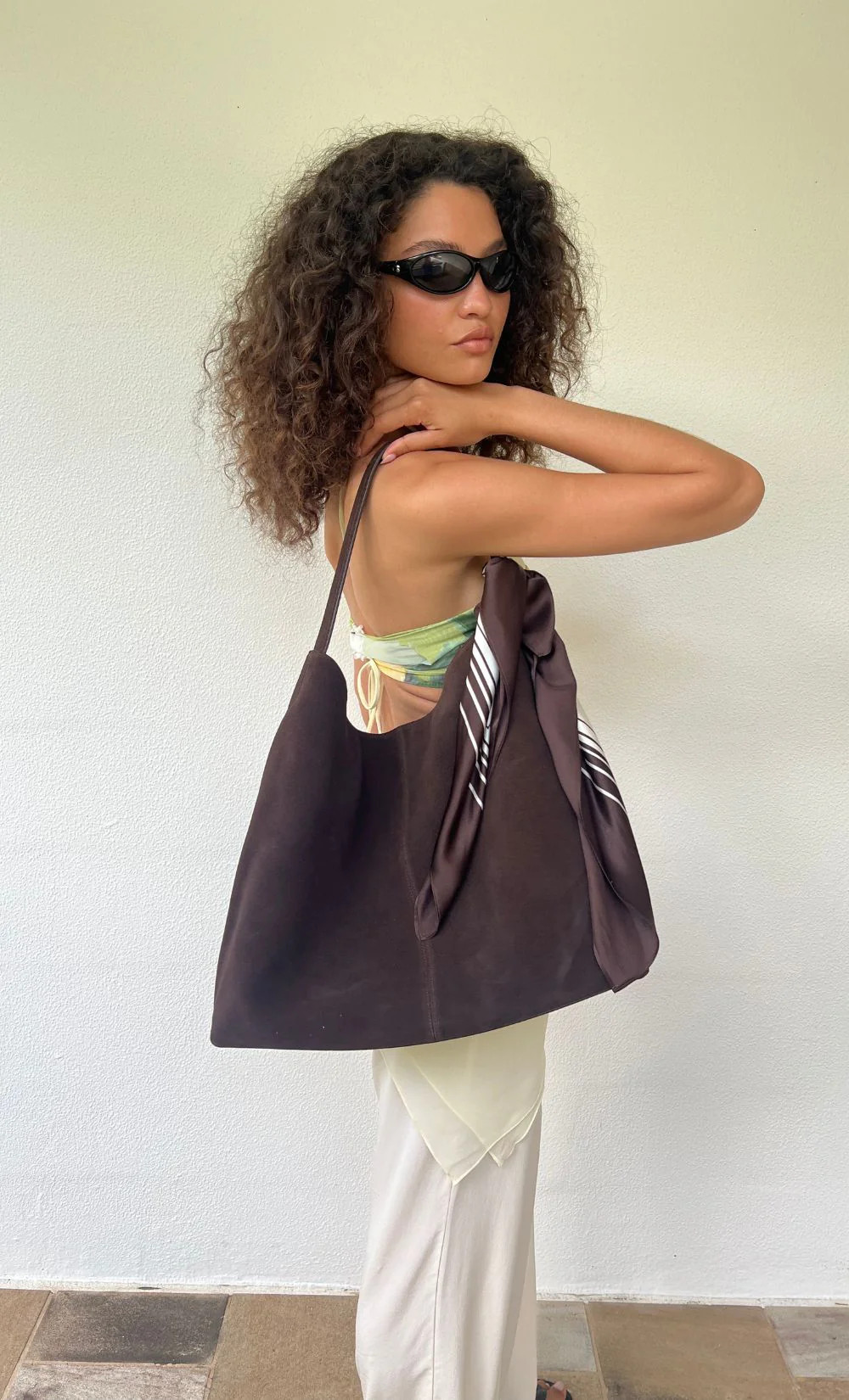 ELSIE TOTE BAG - CHOC | Bec & Bridge (Global)