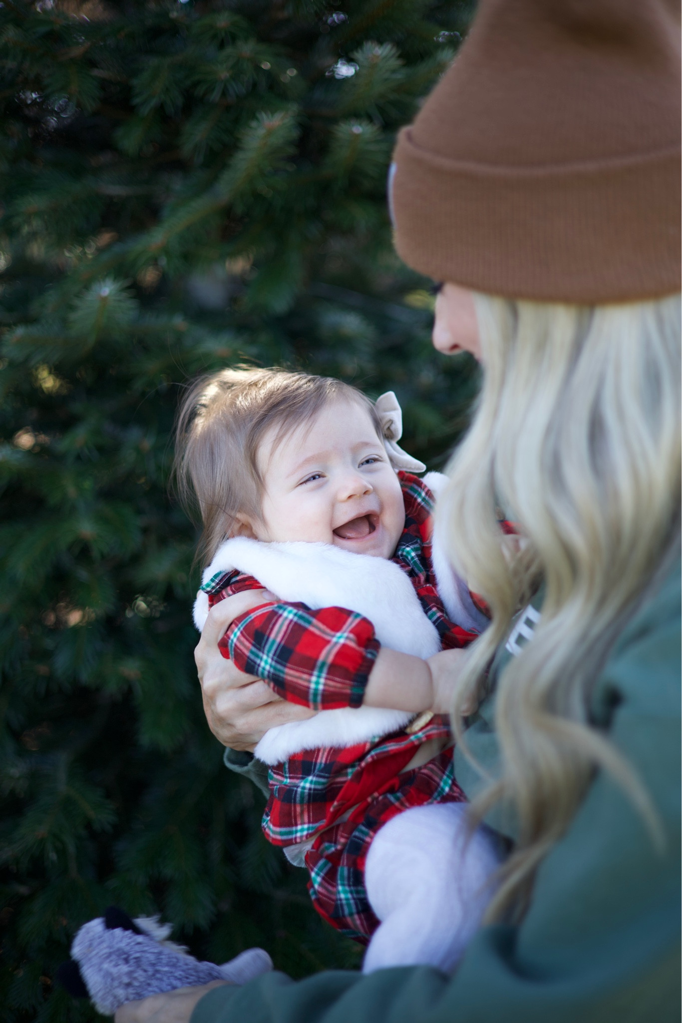 Christmas outfit, baby Christmas outfit, baby girl outfit, kids Christmas, baby Christmas clothes, baby winter clothes. Callie Glass 

#LTKbaby #LTKSeasonal #LTKHoliday