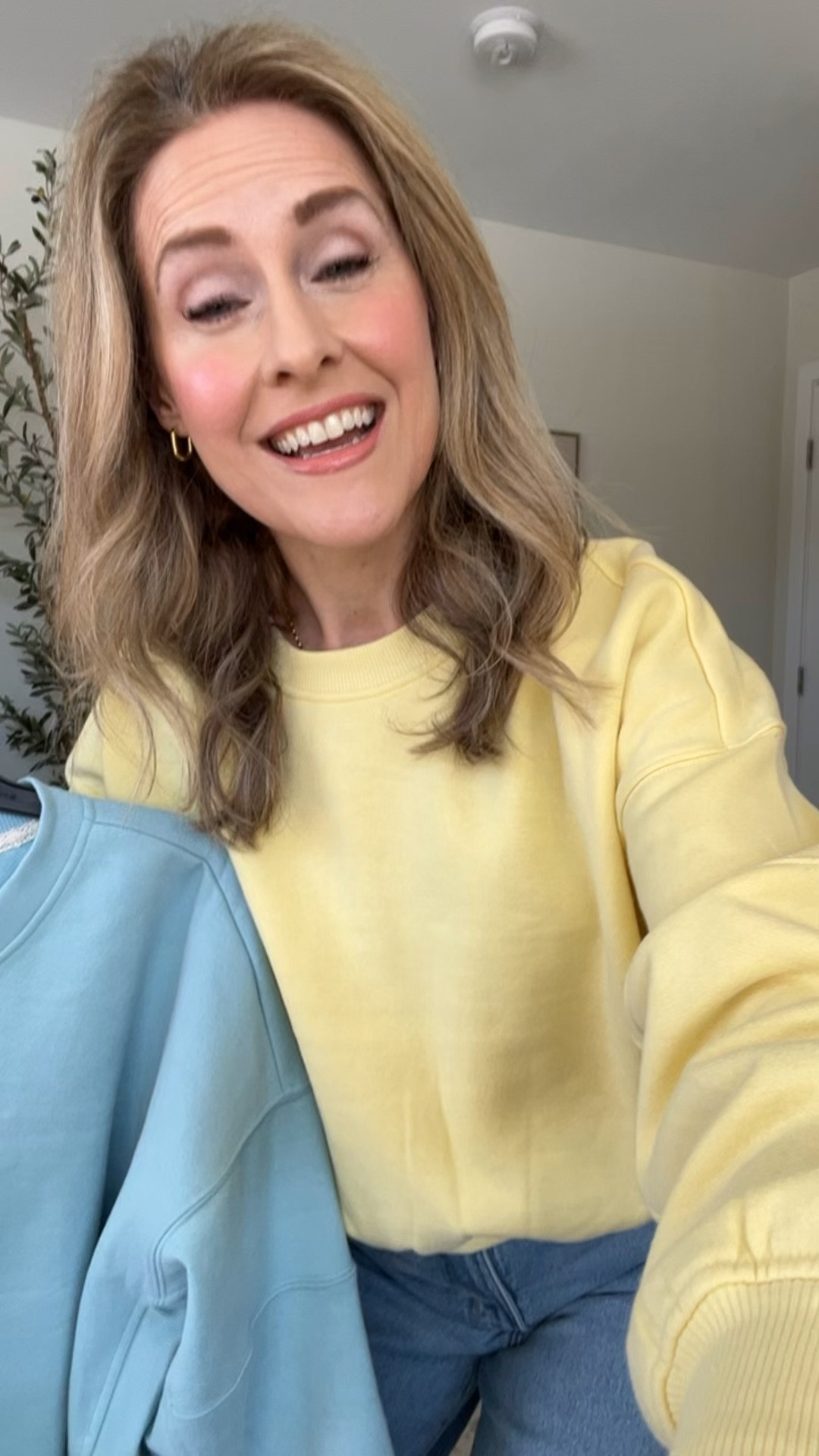 Best Walmart fleece pullovers that are cropped so you can wear with high rise pants. I sized up one to a small. 