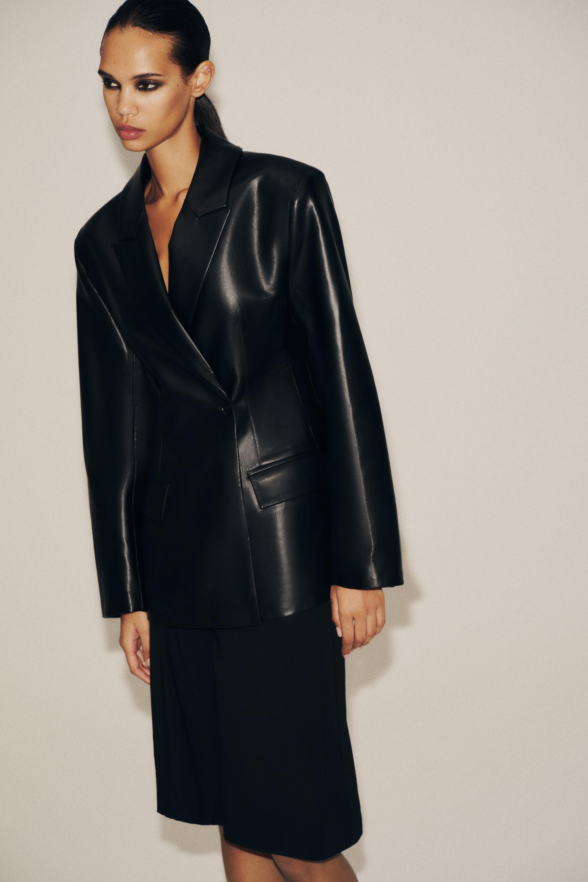 FITTED FAUX LEATHER BLAZER | Zara US
