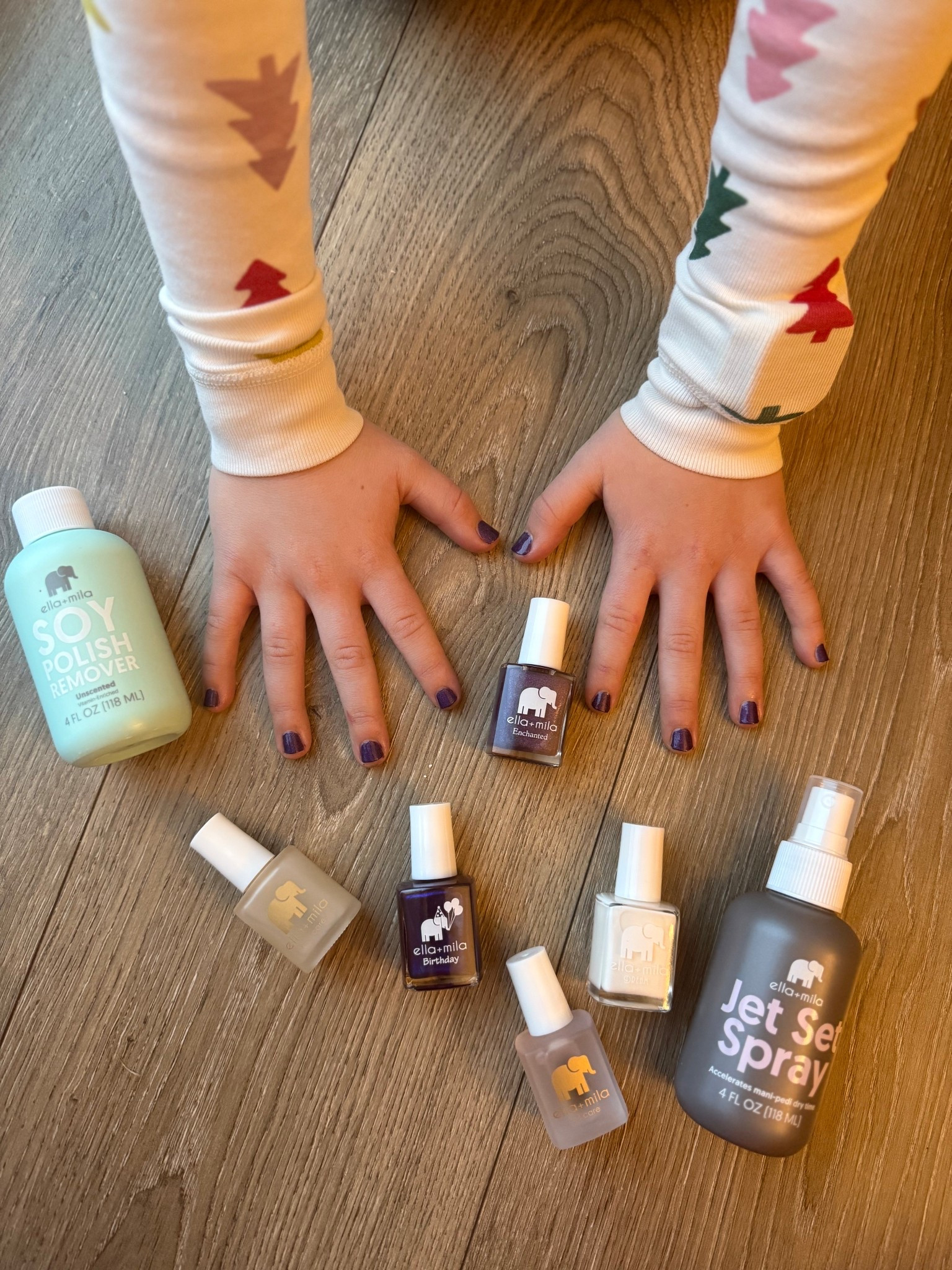 Luci and I have played "salon" together since she was little, and doing nails is her fave. I dont have the patience so sit for my own manicures so I love that the #ellamila nail sets are lot tox and the new jet set spray dries so fast so we dont need to sit long! 

#LTKmomlife #LTKGiftGuide #LTKselfcare