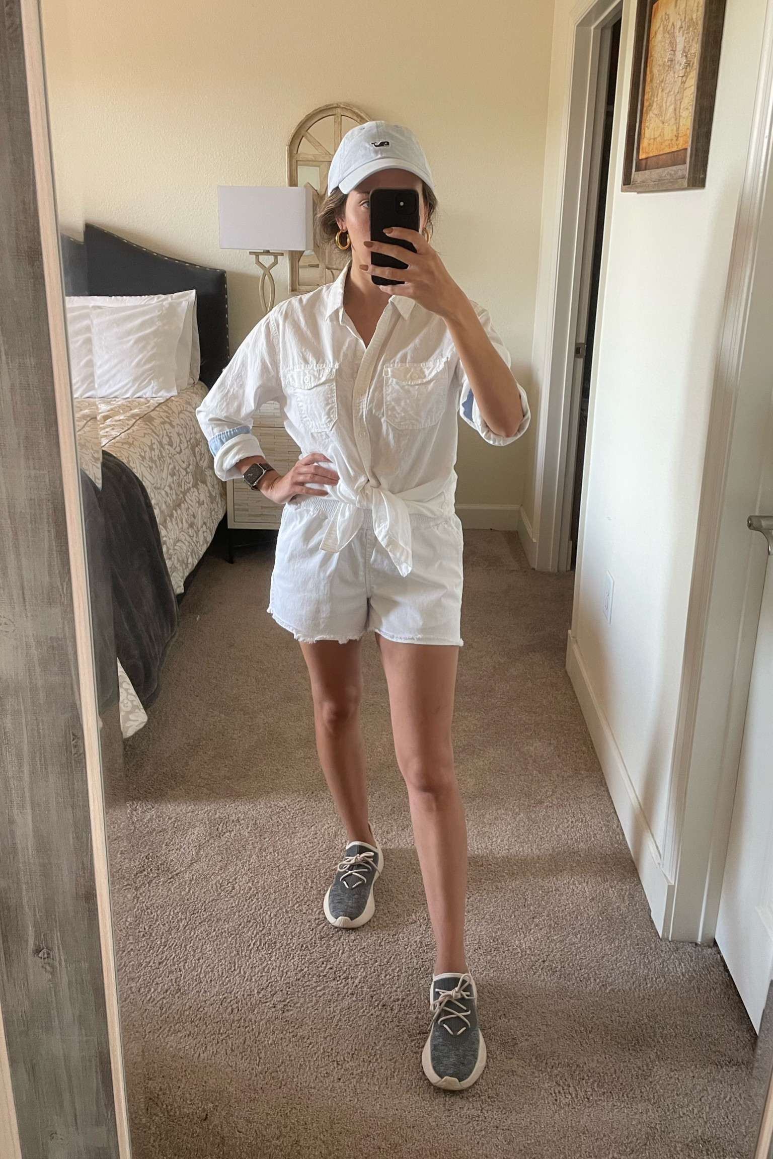 OOTD🤍 visit www.bit.ly/uinfootwear_natalierdzzz for my shoes! 👟 
*limited time* codes are: 
🏷️ natalierdzzz05 ($5 off any shoe purchase)
🏷️ natalierdzzz10 ($10 off $120+ purchase) 

Wearing: Steel Grey / San Sebastian II Sneaker Collection🤍