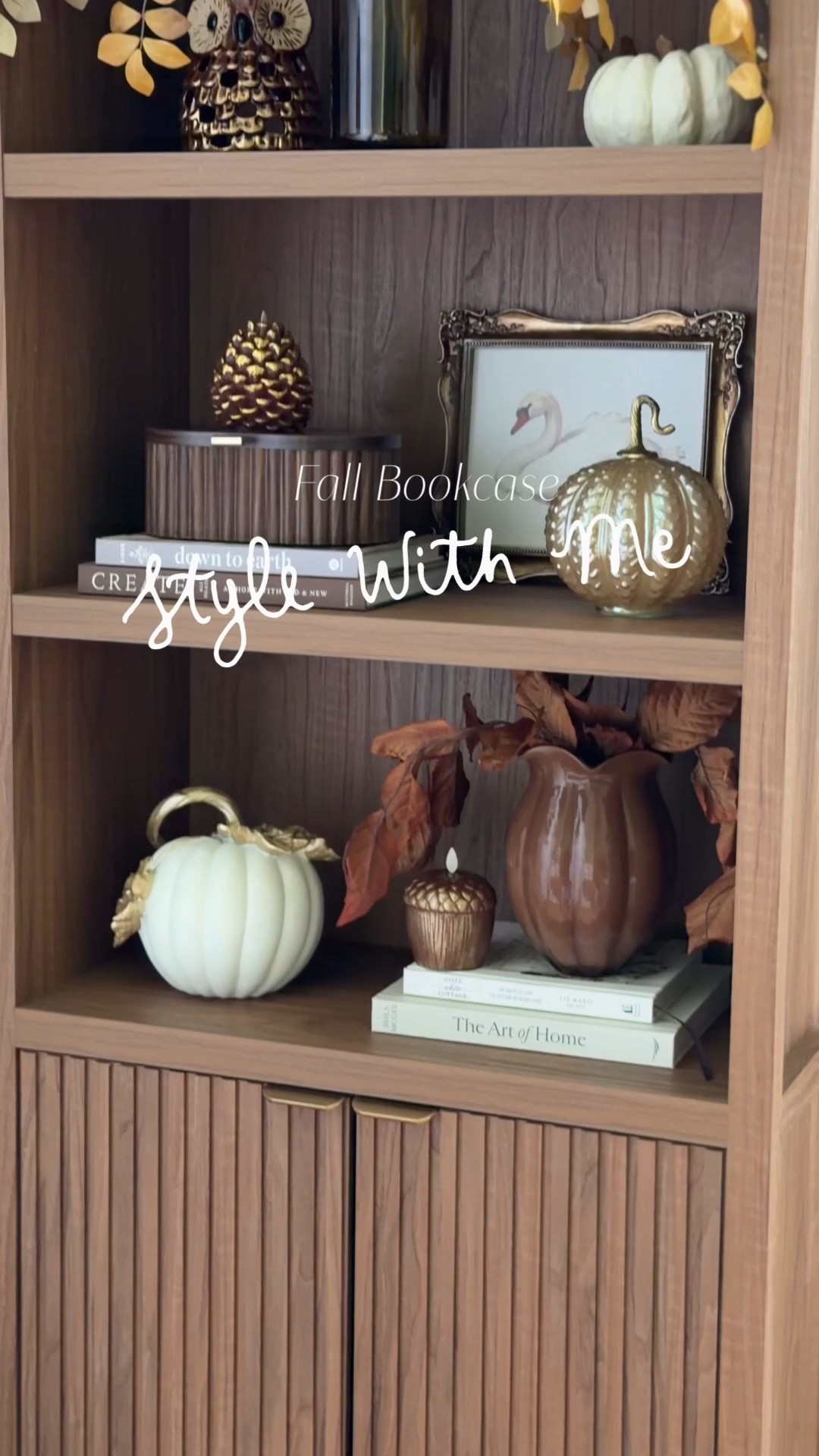 Bookcase styled for fall 🤎✨🍂 loving the browns and golds this year

#LTKmomlife #LTKSeasonal #LTKHome
