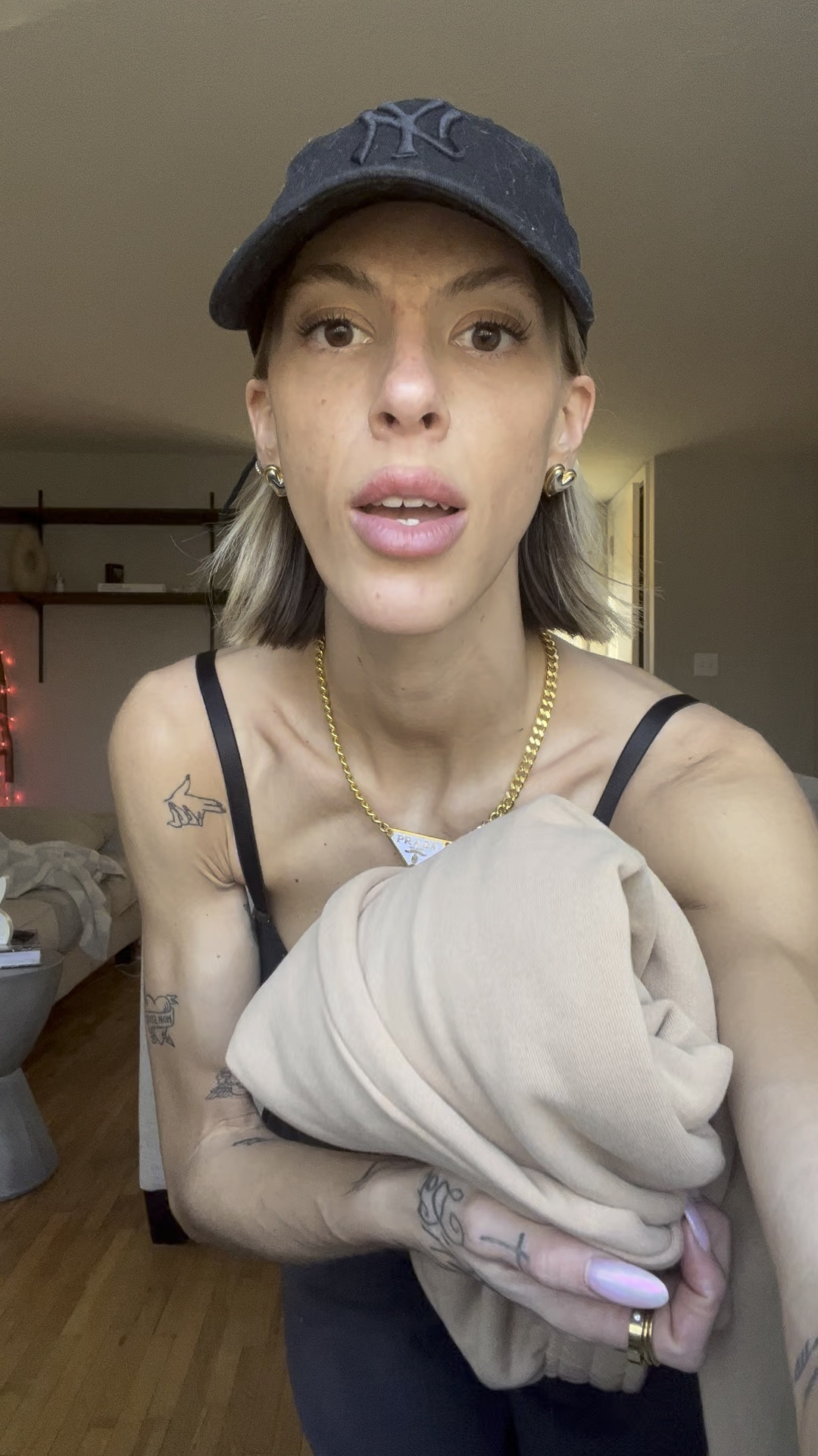 The comfiest, cutest pants! 

#LTKstyletip #LTKVideo #LTKSpringSale