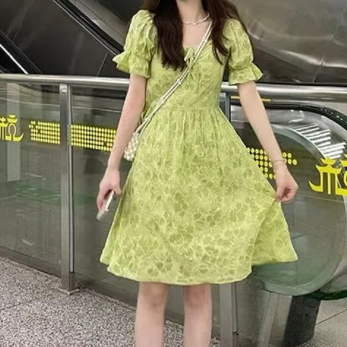 Metticus - Short-Sleeve V-Neck Floral Midi A-Line Dress | YesStyle Global