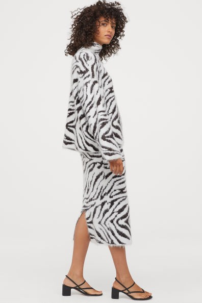 Knitted stand-up collar jumper | H&M (UK, MY, IN, SG, PH, TW, HK)