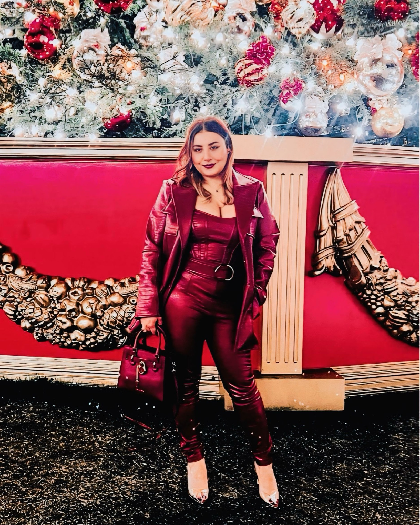 Burgundy season hits different 🍷✨ 

@jluxlabel @michaelkors @fashionnova


#jluxlabel #michaelkors #fashionnova

#mulberry #mulledwine #winered #burgundy #deepred #oxblood #LTKstyle #LTKfashion #LTKcreator #LTKcurves #LTKootn
#HolidayGlam #ChristmasStyle #FestiveFashion #HolidayOutfit #WinterStyle
#BurgundyFit #WineRed #MonochromeLook #OOTN #EffortlessChic
#CozyGlam #StyleInspo #GlamGoals #SeasonalStyle #ChicAndClassy


#LTKSeasonal #LTKHoliday #LTKStyleTip