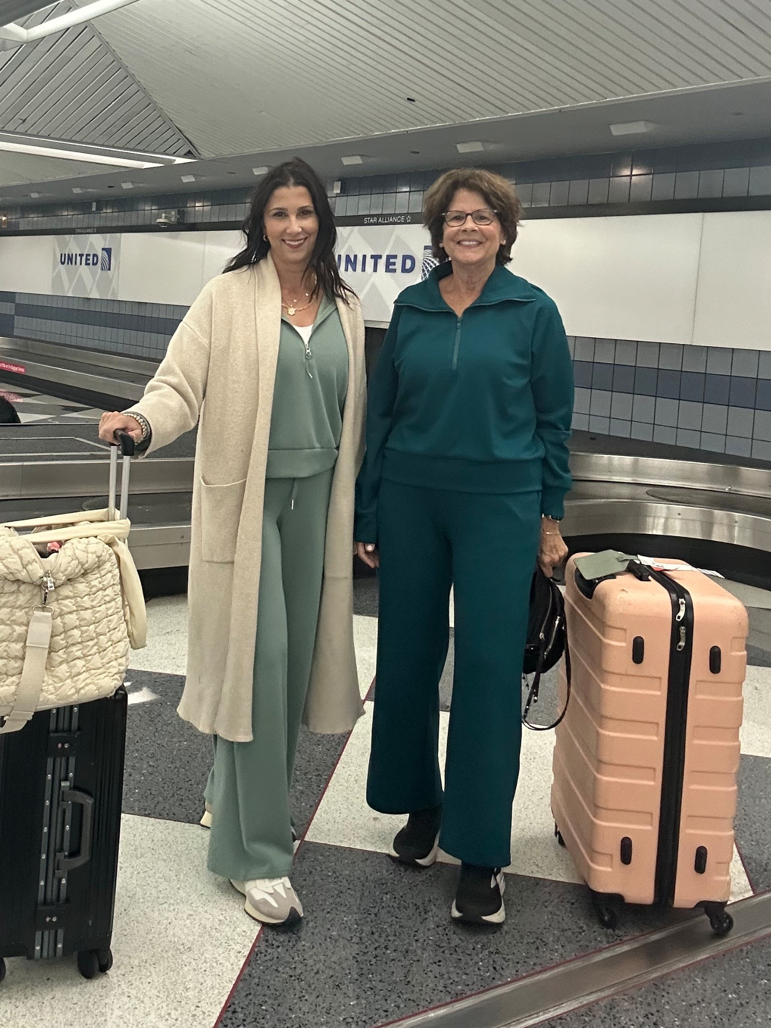 Quick girls trip with my mom ❤️

#LTKOver40 #LTKFamily #LTKTravel