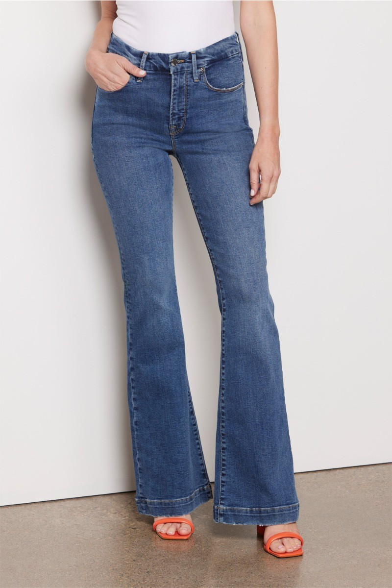GOOD AMERICAN Good Flare Jean | EVEREVE | Evereve