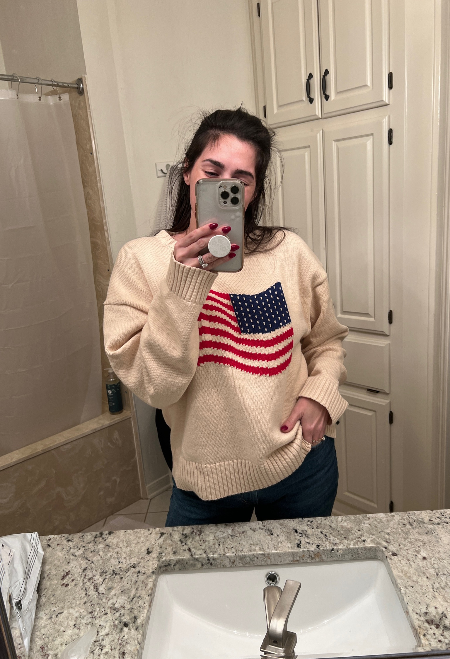 Flag sweater American flag sweater 

#LTKStyleTip