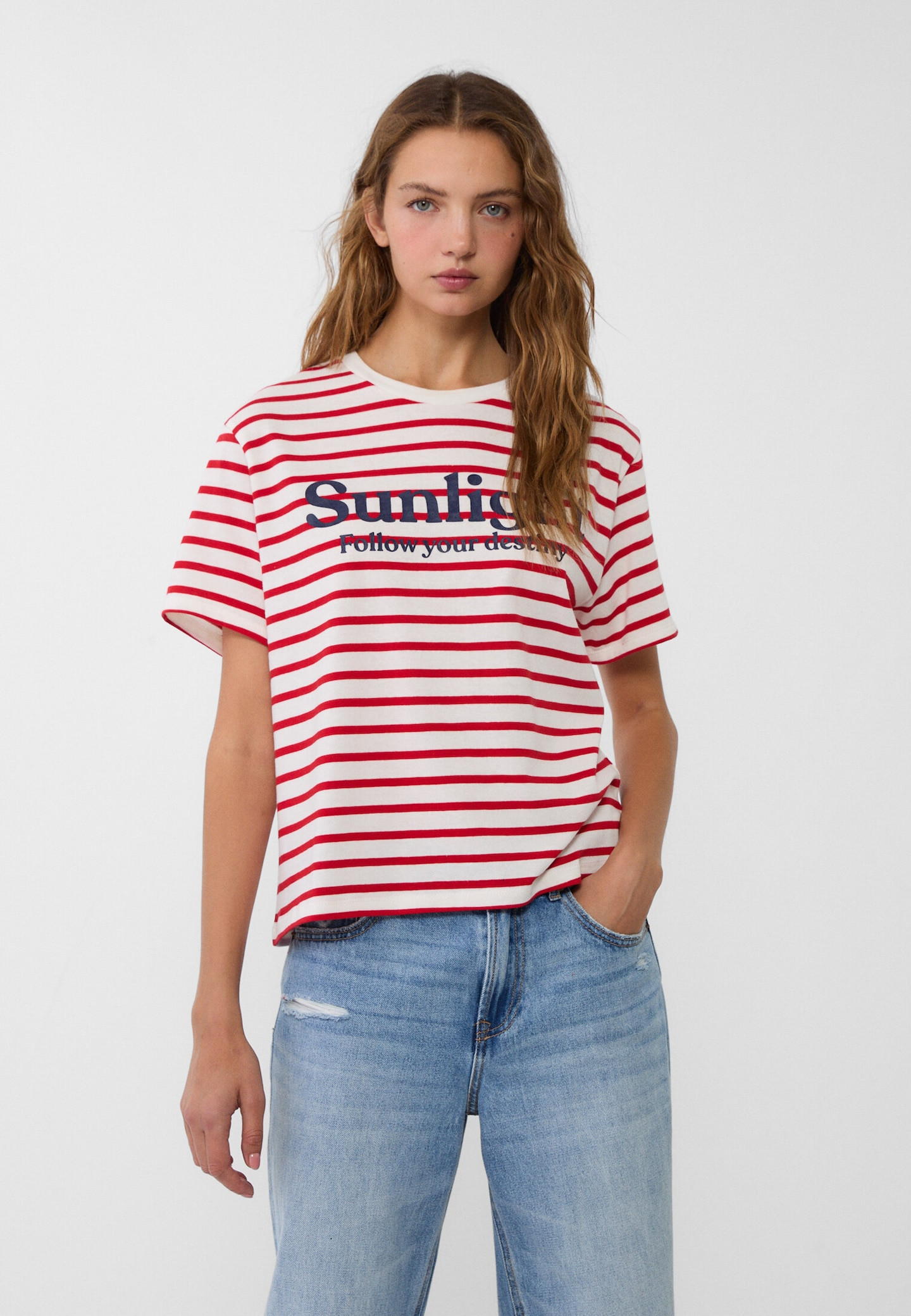 Gestreept T-shirt met tekstprint | Stradivarius (NL)