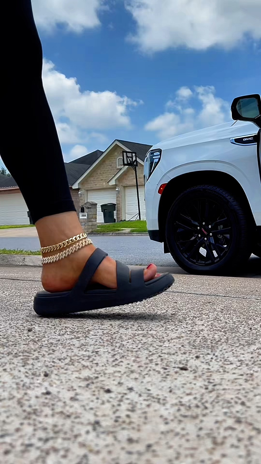 Crocs Getaway Strappy sandals are a must have! #crocs #crocssandals #crocsgetawaysandals #crocssuperbrandday #summerwins #ad 

 #LTKootd #LTKActive #LTKTravel