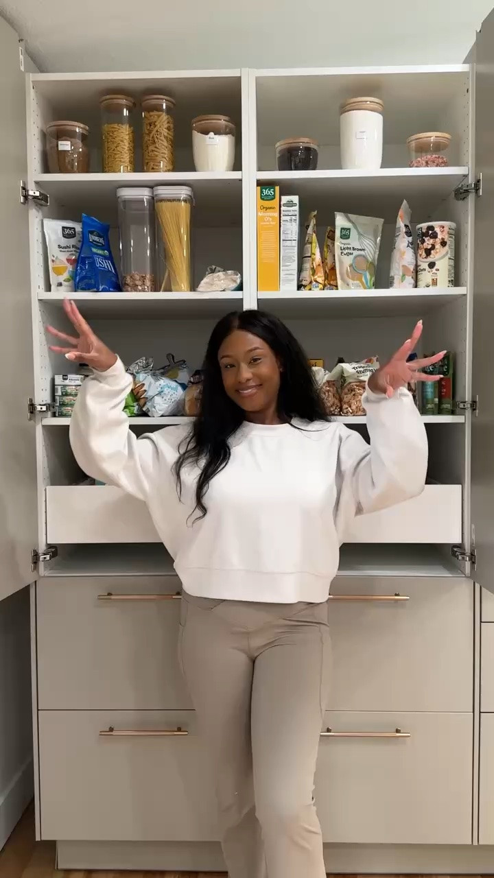 Pantry makeover

#LTKdayinmylife #LTKHome #LTKfoodie