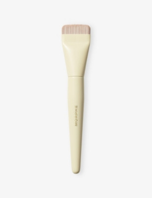 Buttery Blends M109 Spatula Foundation Brush | Selfridges
