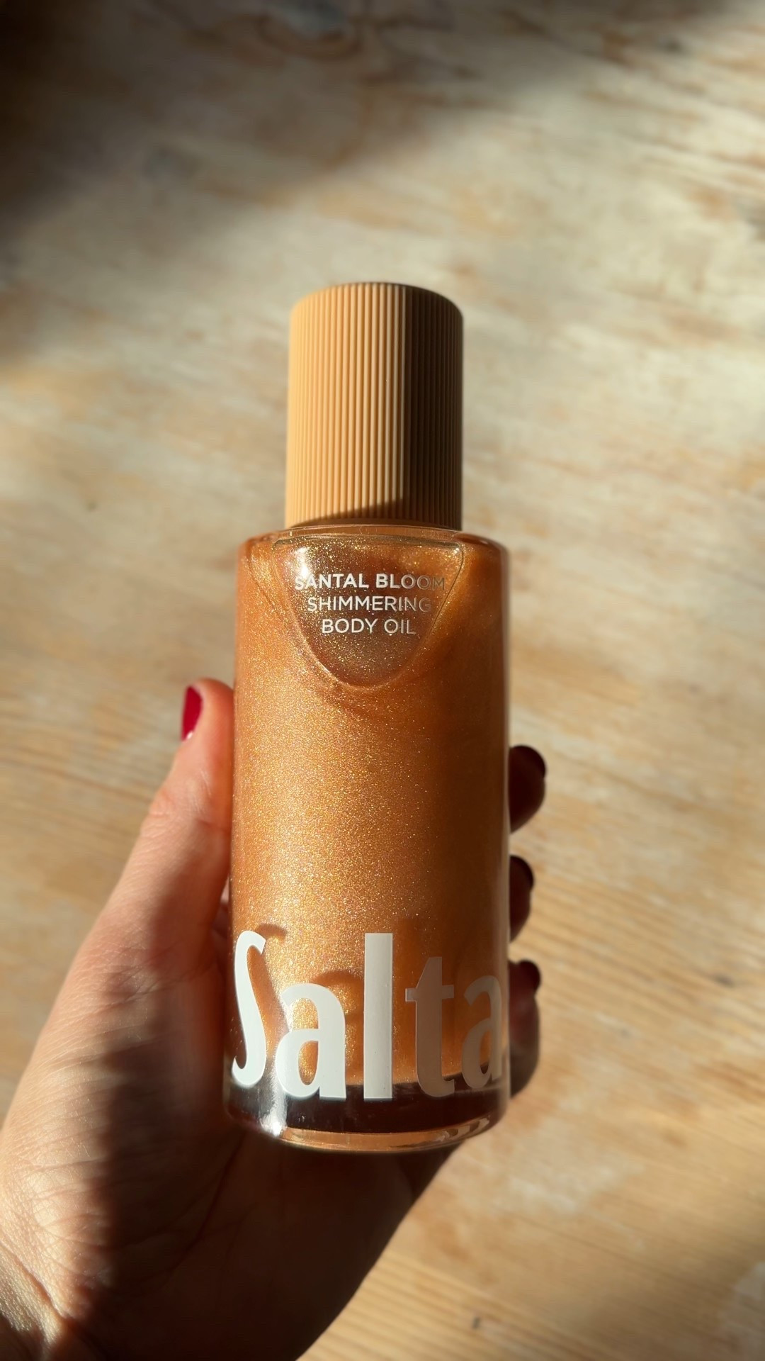 This body oil smells absolutely divine, it gives a lovely glow but it’s not too oily or sticky. I’ve included the little trio as I think it’s such a lovely gift/stockfillers or a nice way of trying without the commitment of a big bottle. I used it for an event last night and it gives that little extra something during party season 

#LTKfestive #LTKbeauty #LTKgiftguide