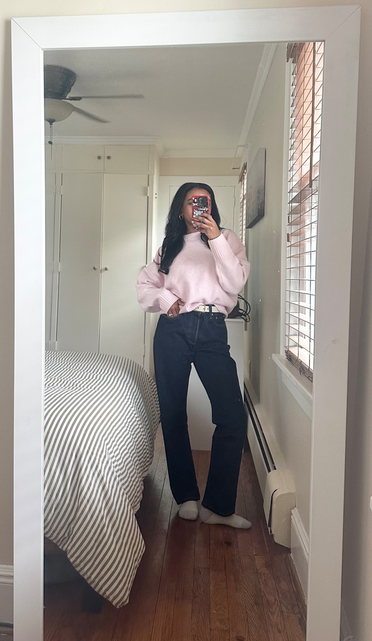 -size 27 in jeans (sized up)
-sweater is from Zara. “Soft knit sweater"

#LTKSeasonal #LTKFindsUnder100 #LTKHoliday