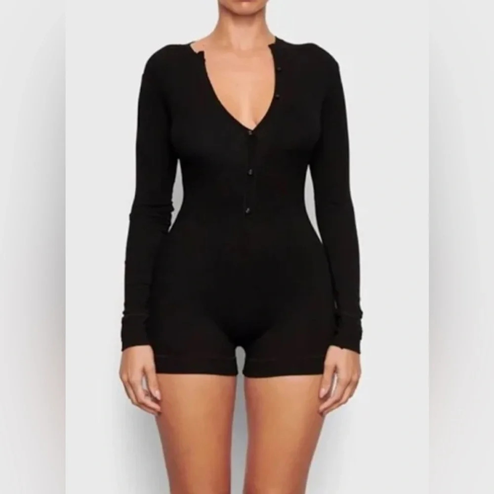 Skims black ribbed henley romper 4x | Poshmark