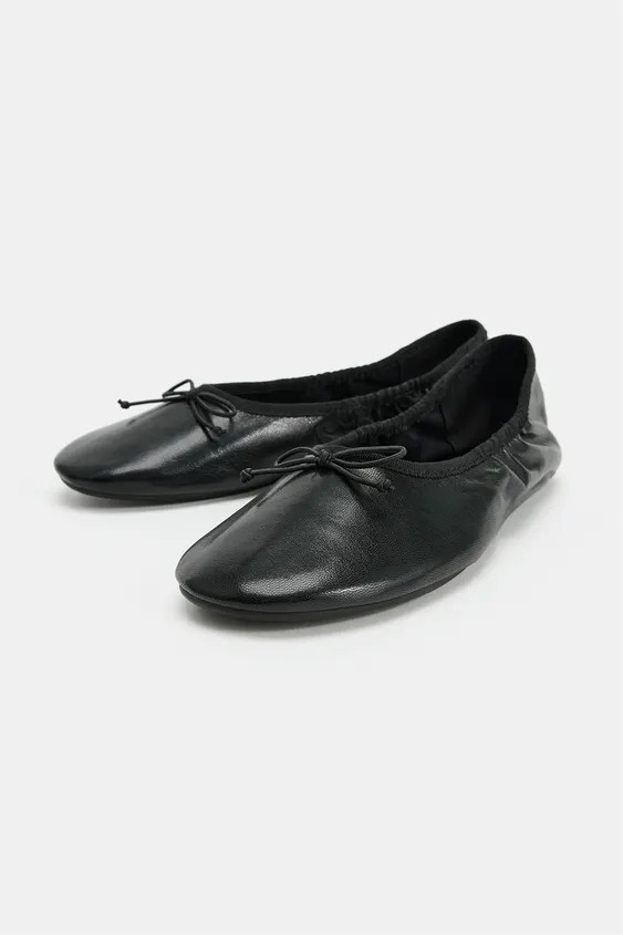 GERAFFTE LEDER-BALLERINA | Zara DE