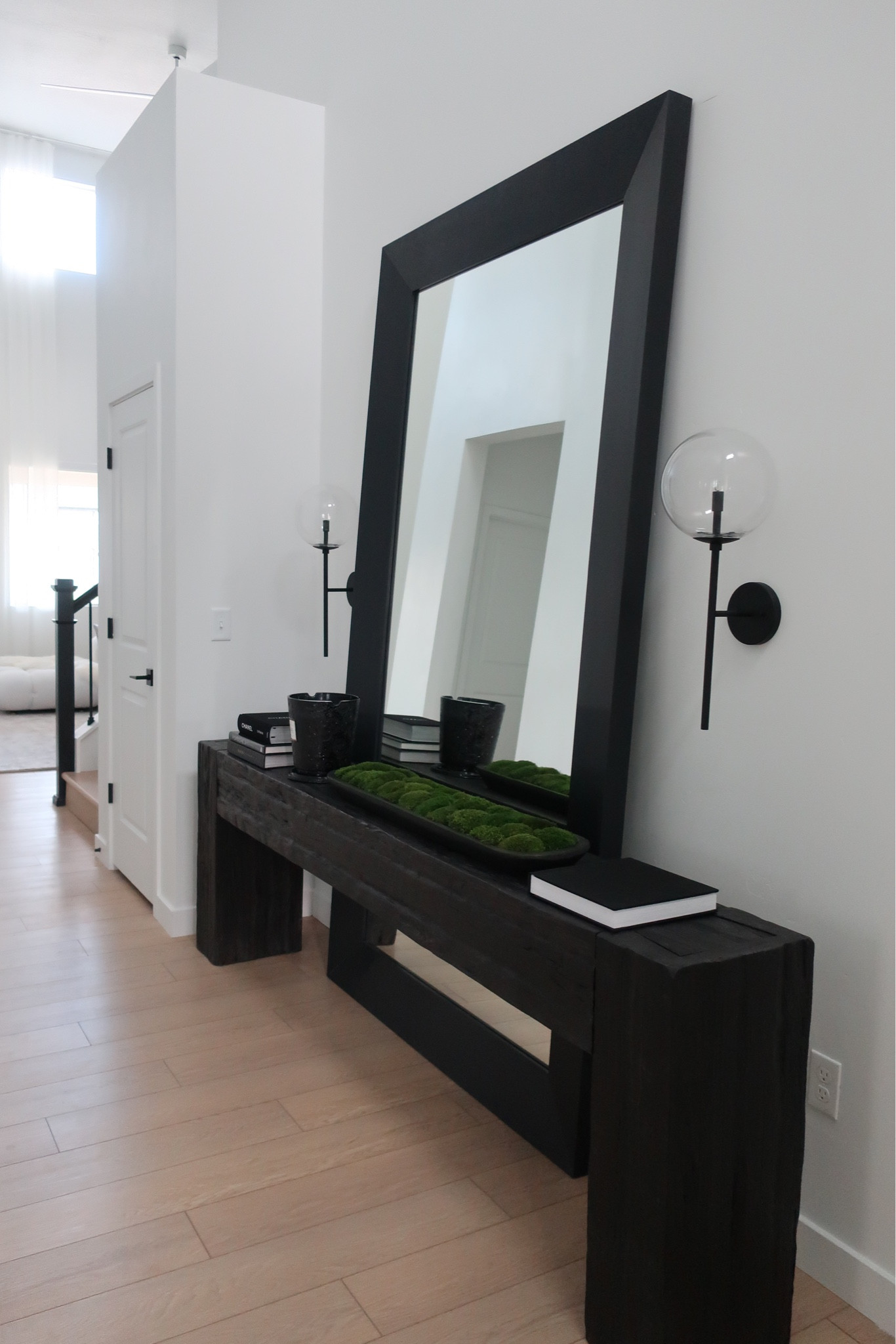 Mirror: Restoration Hardware - Taylor Mirror
Glass Candle: Voluspa - Moso Bamboo