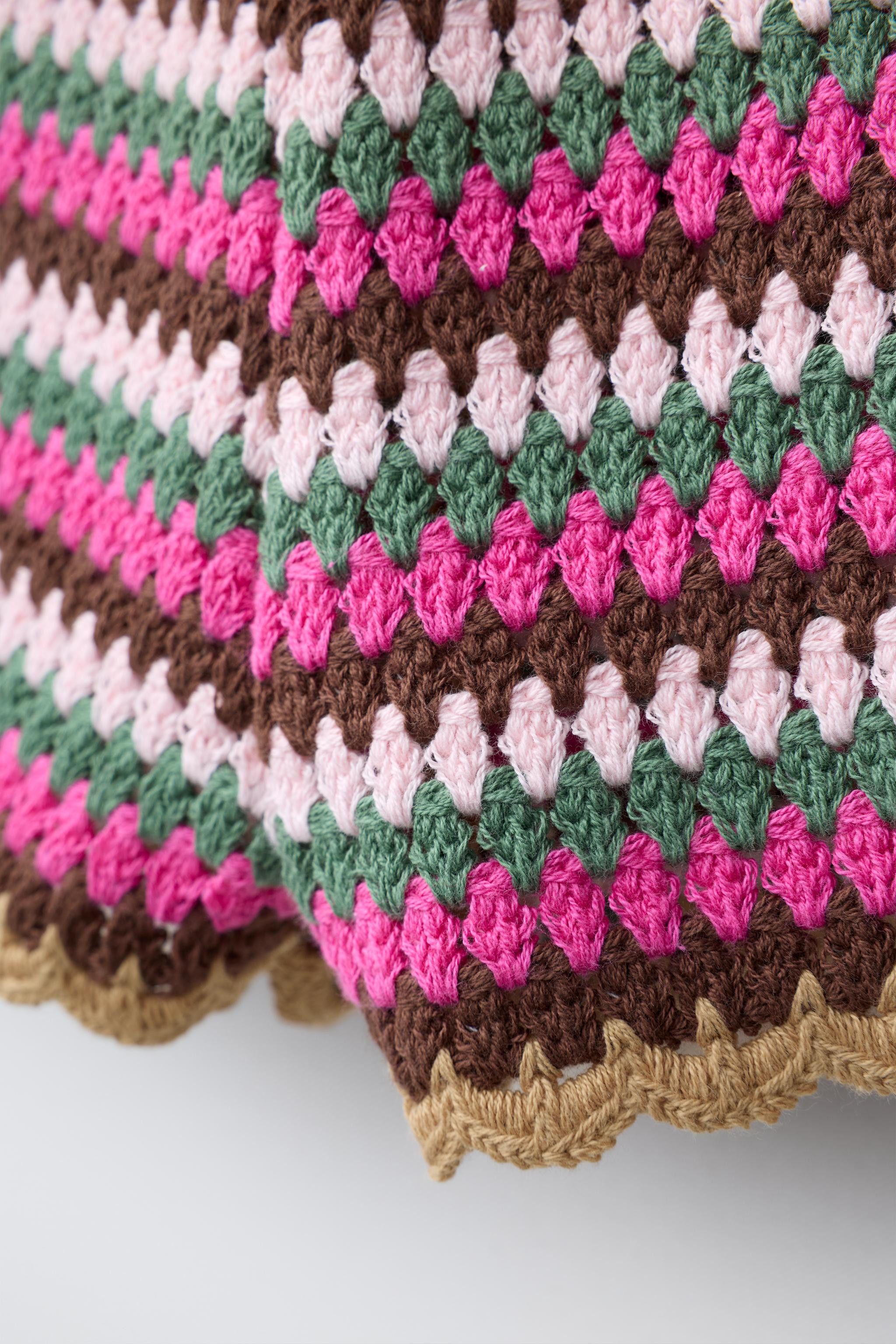 CROCHET KNIT STRIPED SHORTS | Zara US