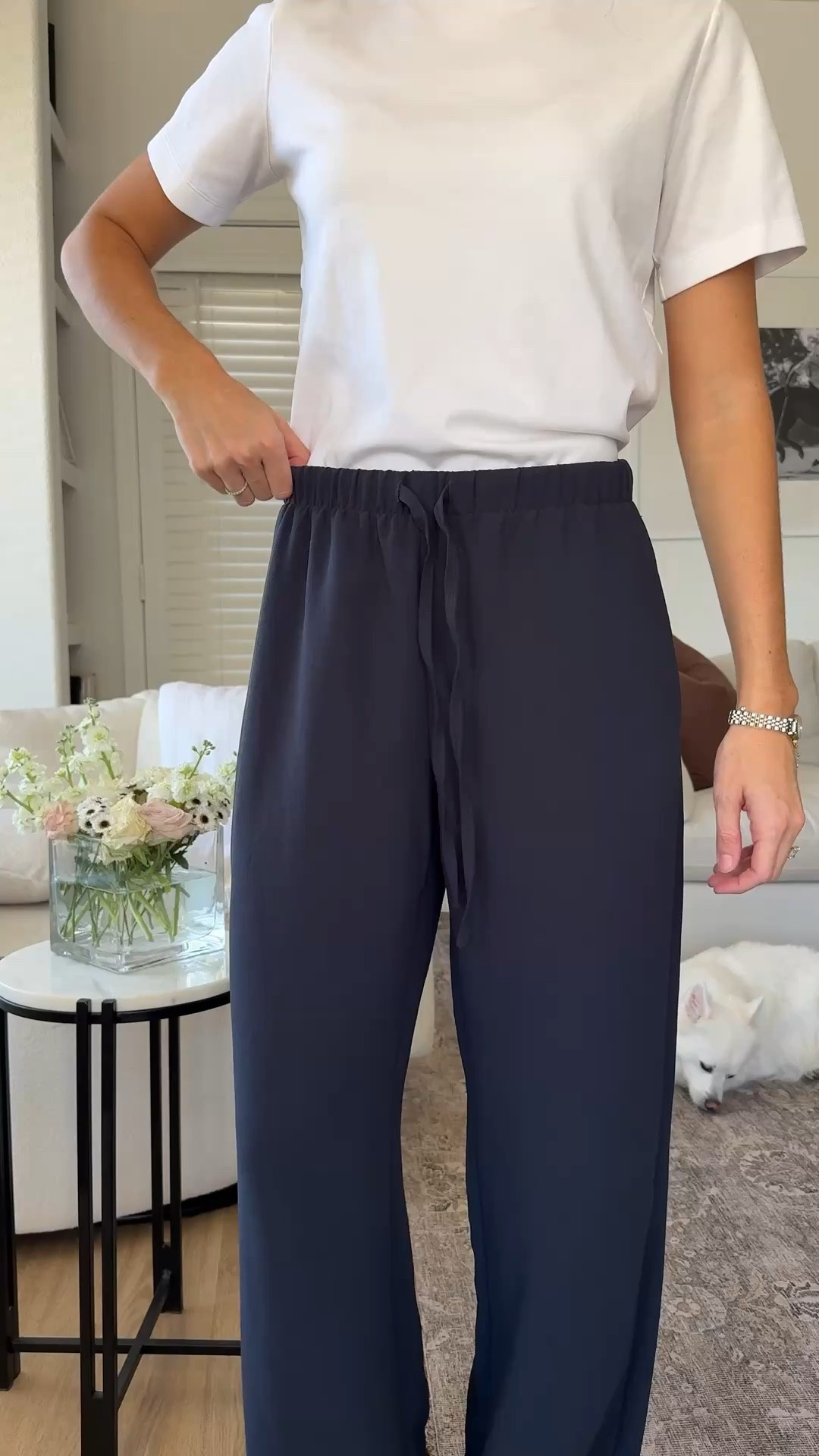The viral Aritzia drawstring pants! I am 5’7” and wear a size 2/small regular length in these pants!