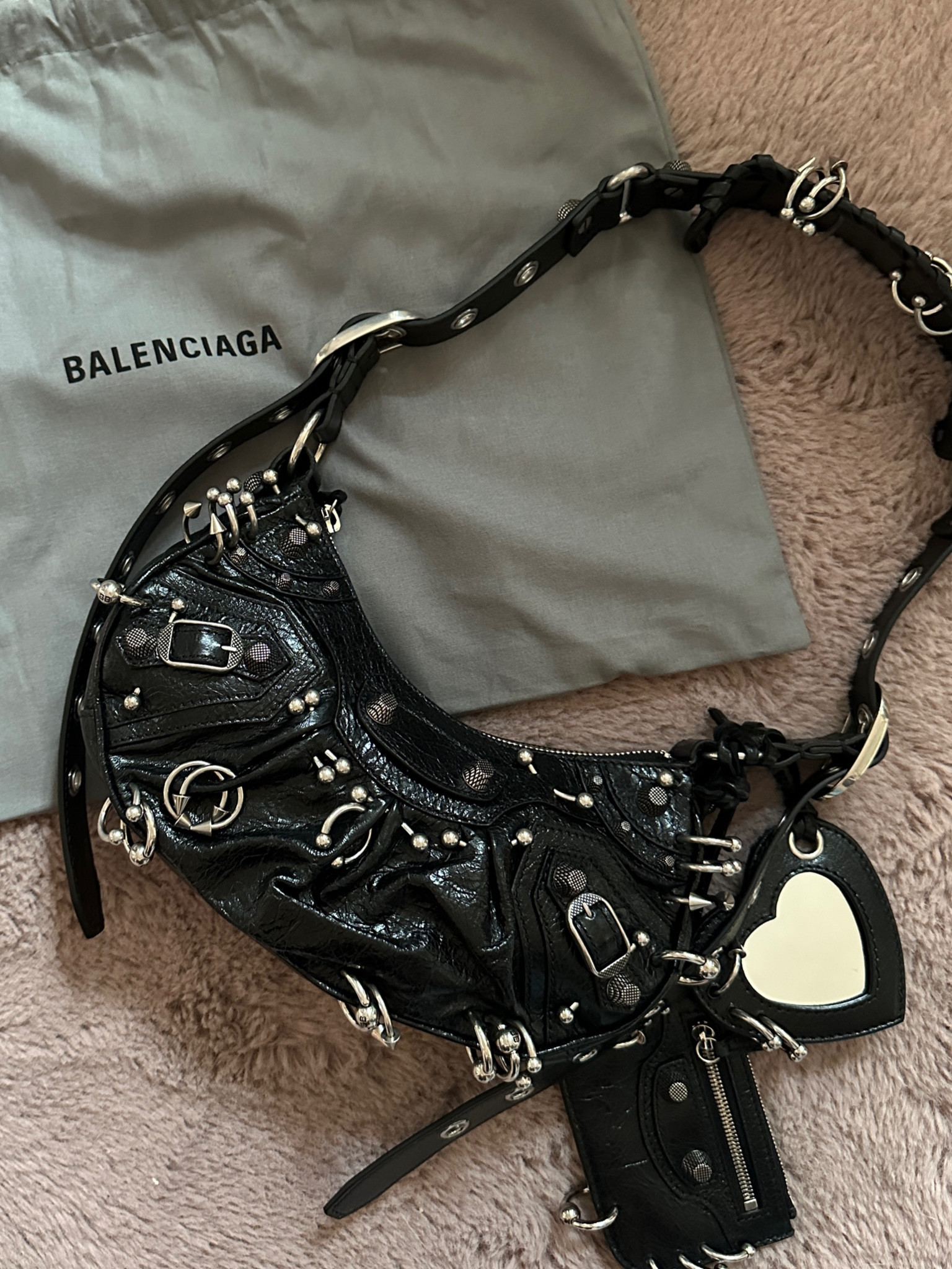 Balenciaga Le Cagole Xs Piercing Leather Shoulder Bag