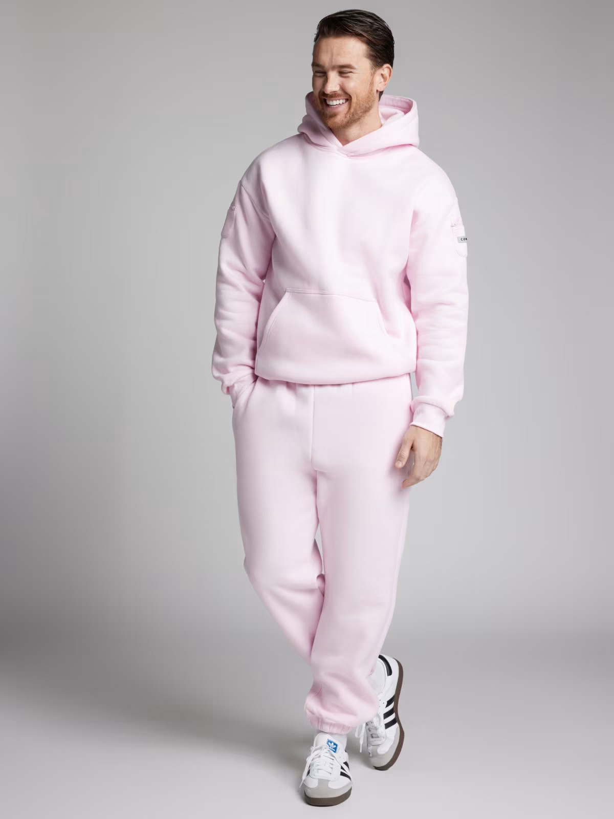 Travel Essentials Hoodie | Comfrt