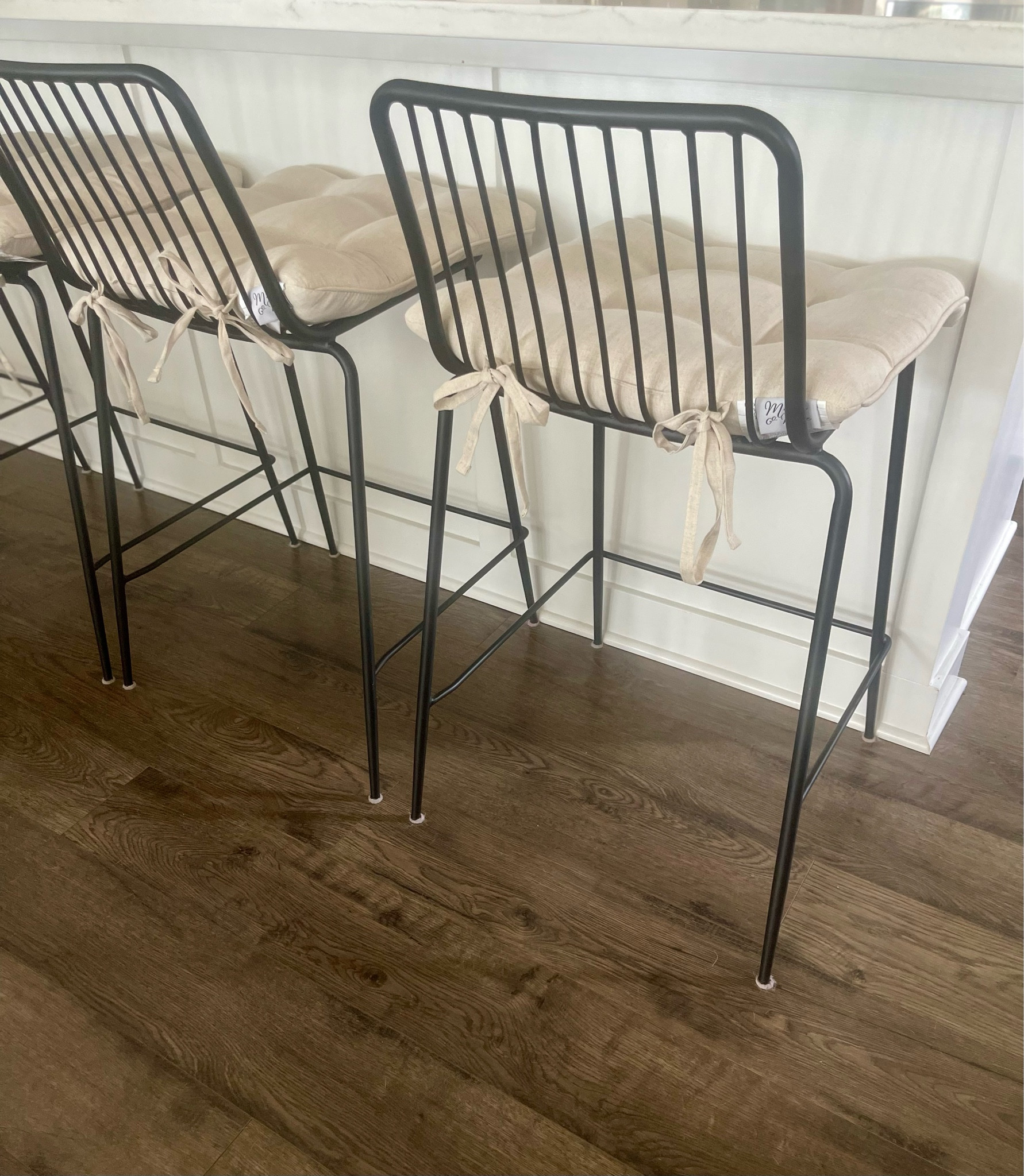 Budget friendly counter stools 🖤 

#LTKSaleAlert #LTKHome #LTKFindsUnder100